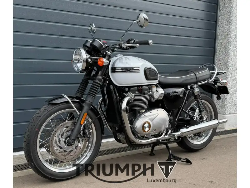 Triumph Bonneville T120 - foto 3