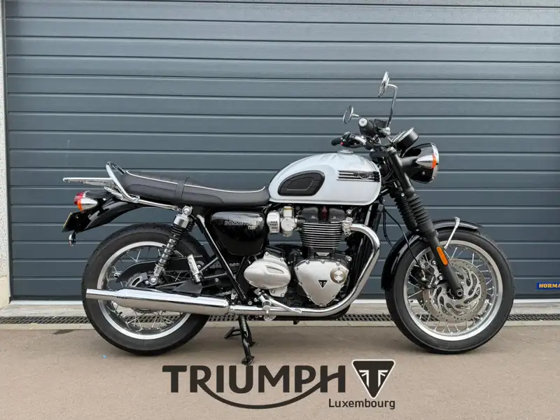 Triumph Bonneville T120 - foto 4
