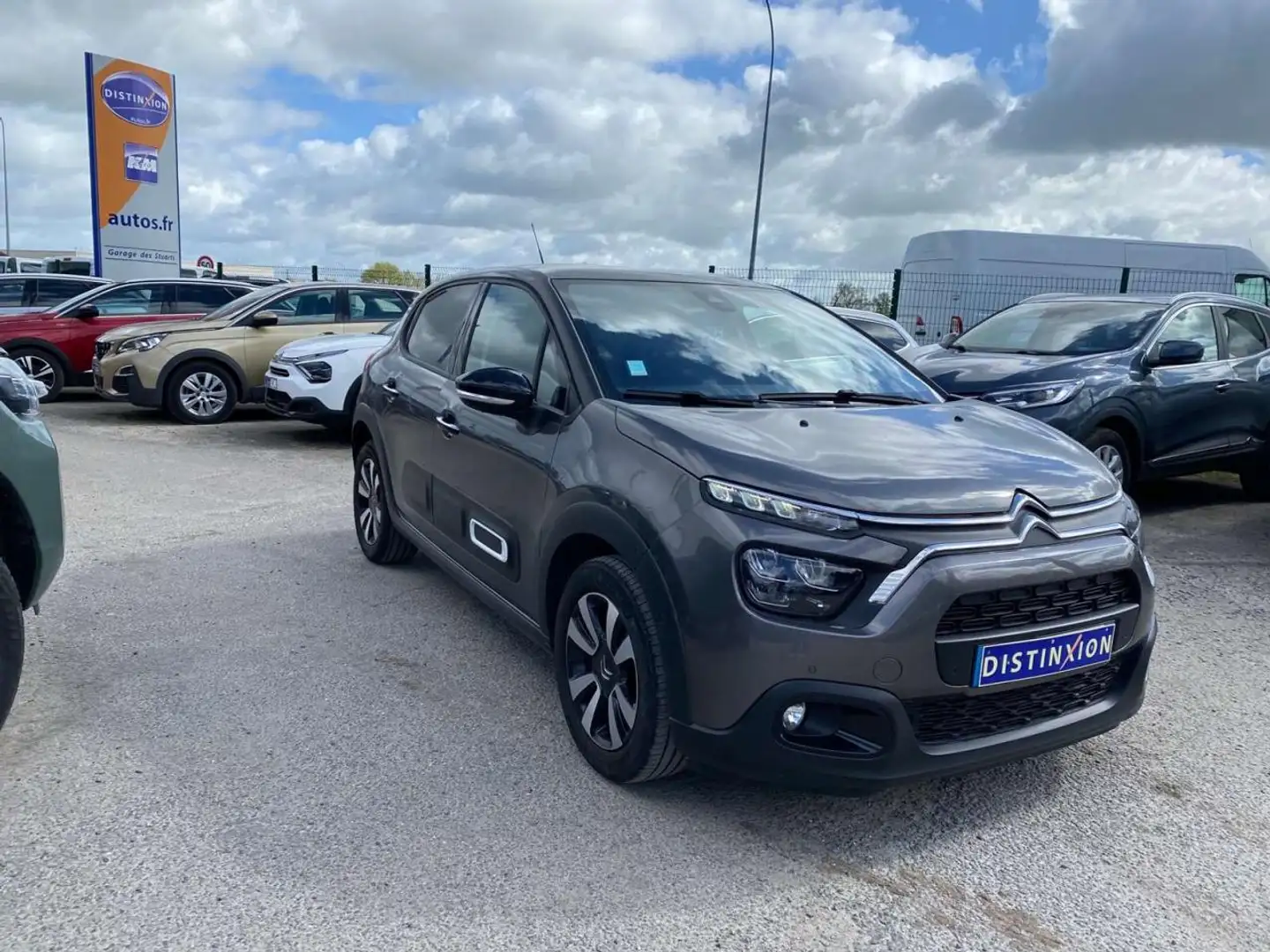 Citroen C3 1.2 PureTech - 110 S\u0026S Shine - Caméra - Navig Gris - 2