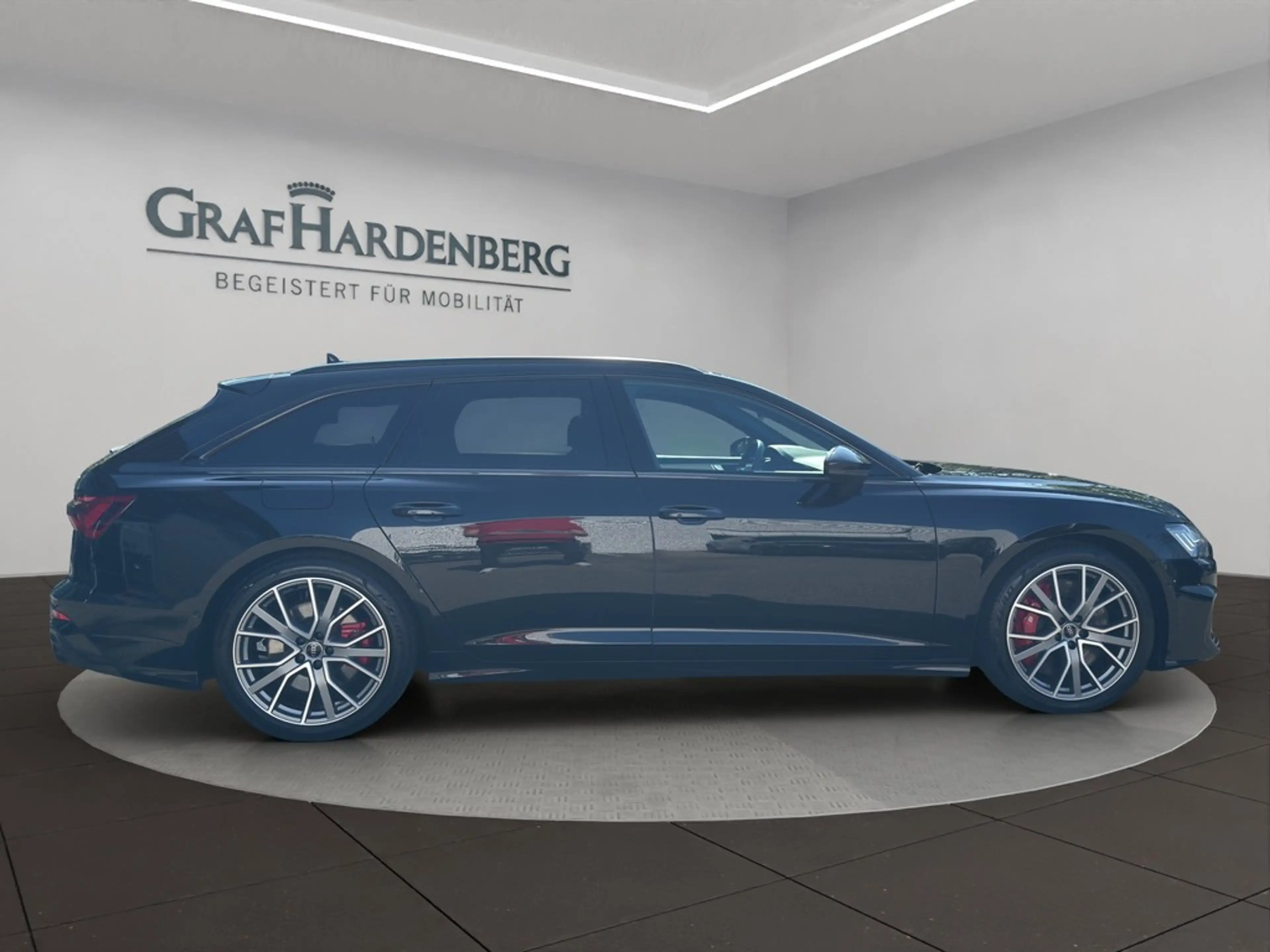 Audi S6 Avant Quattro TDI Luftfederung AHK Pano B&O — photo 7