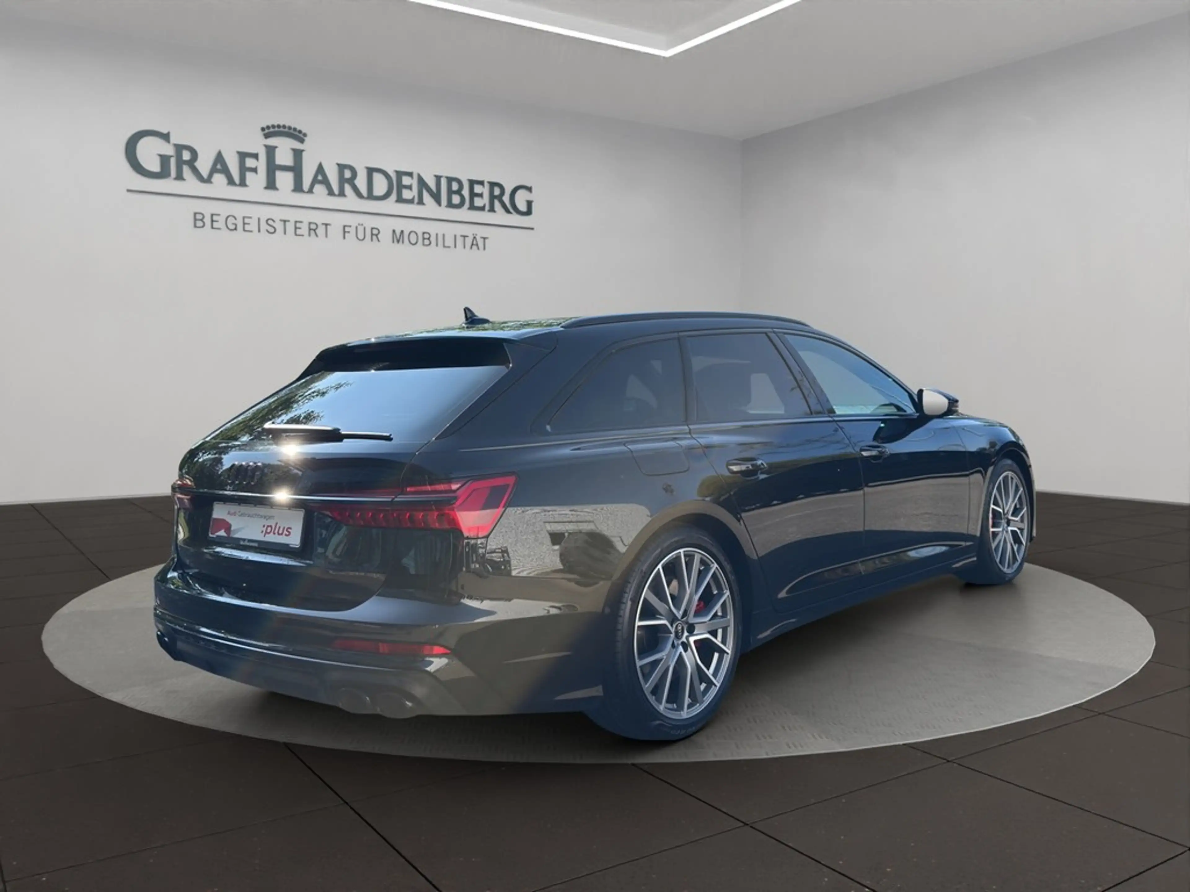 Audi S6 Avant Quattro TDI Luftfederung AHK Pano B&O — photo 6