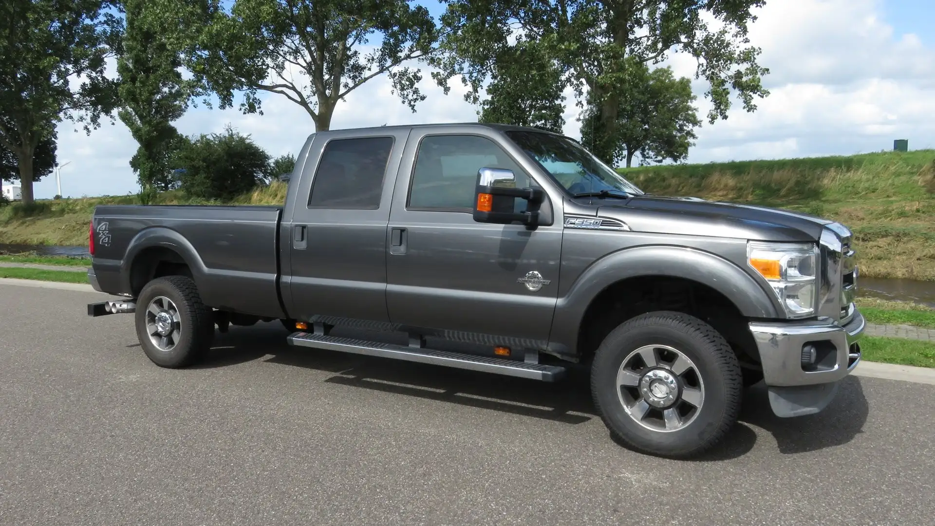 Ford F 350 USA Pick up 6.7 TD Automaat ** 400 PK ** Gris - 2