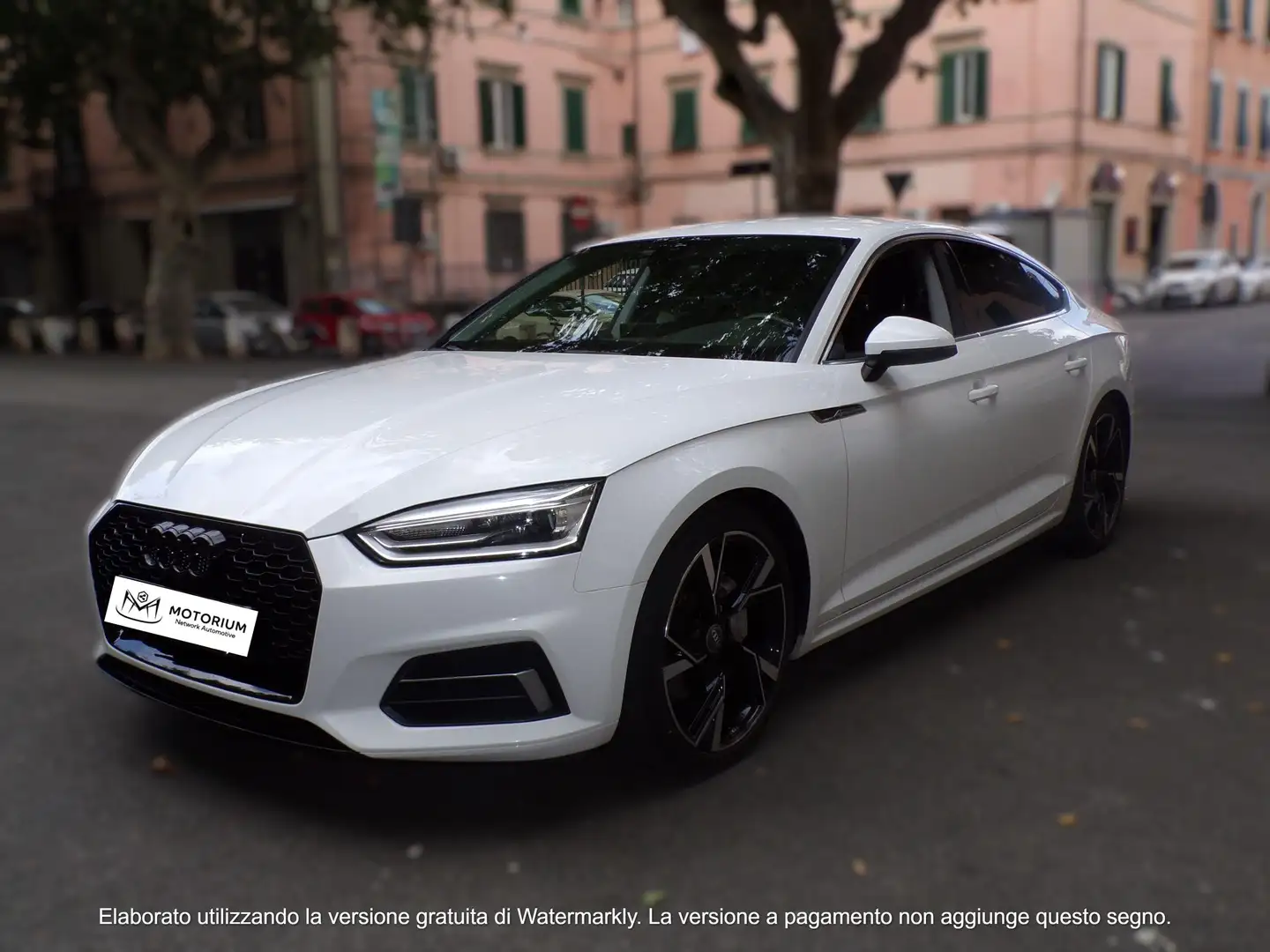 Audi A5 Sportback 190 CV Business Sport Weiß - 1