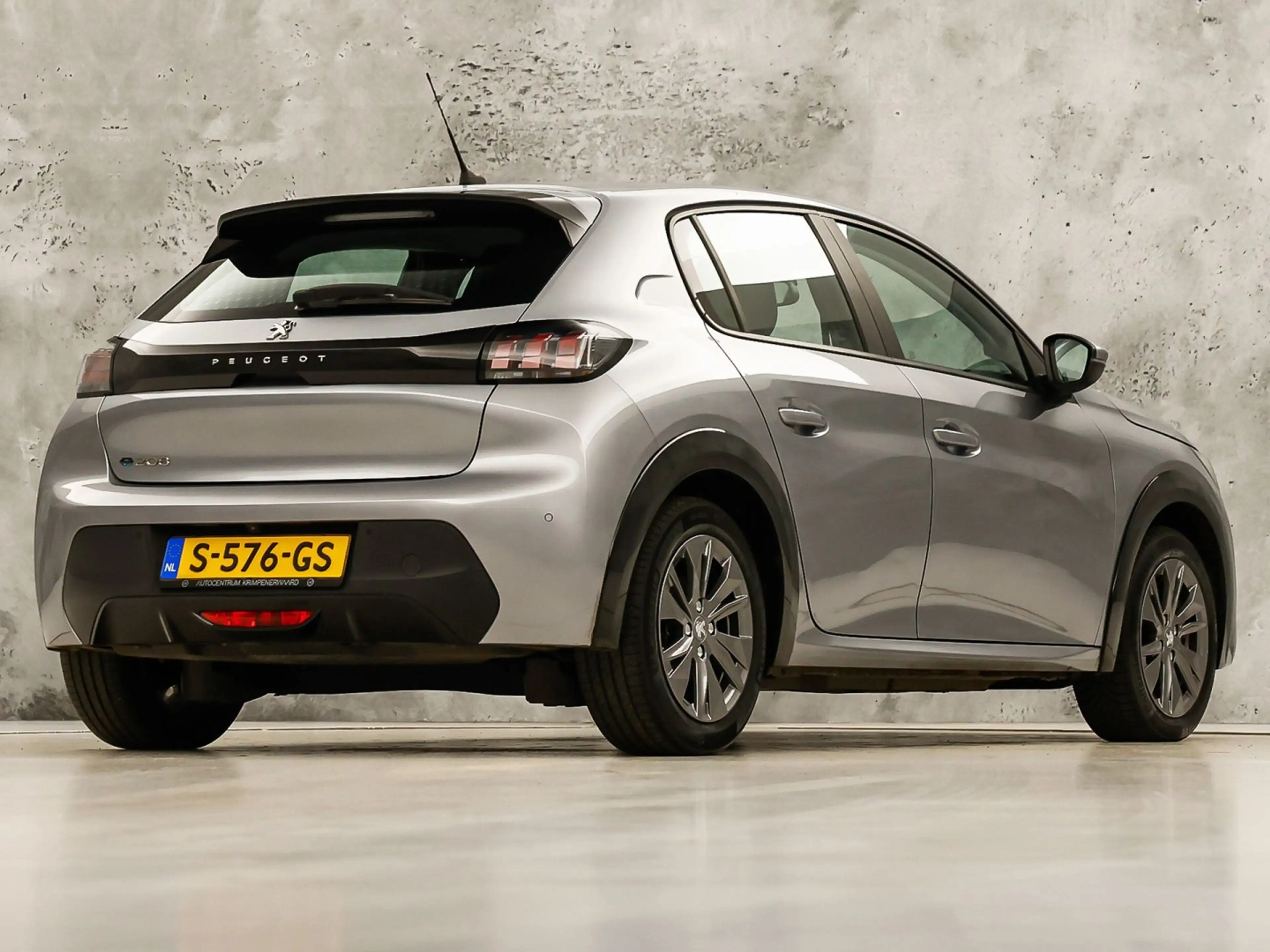 Peugeot e-208 EV Active 50 kWh Automaat (APPLE CARPLAY, SOH 91,3 — photo 5
