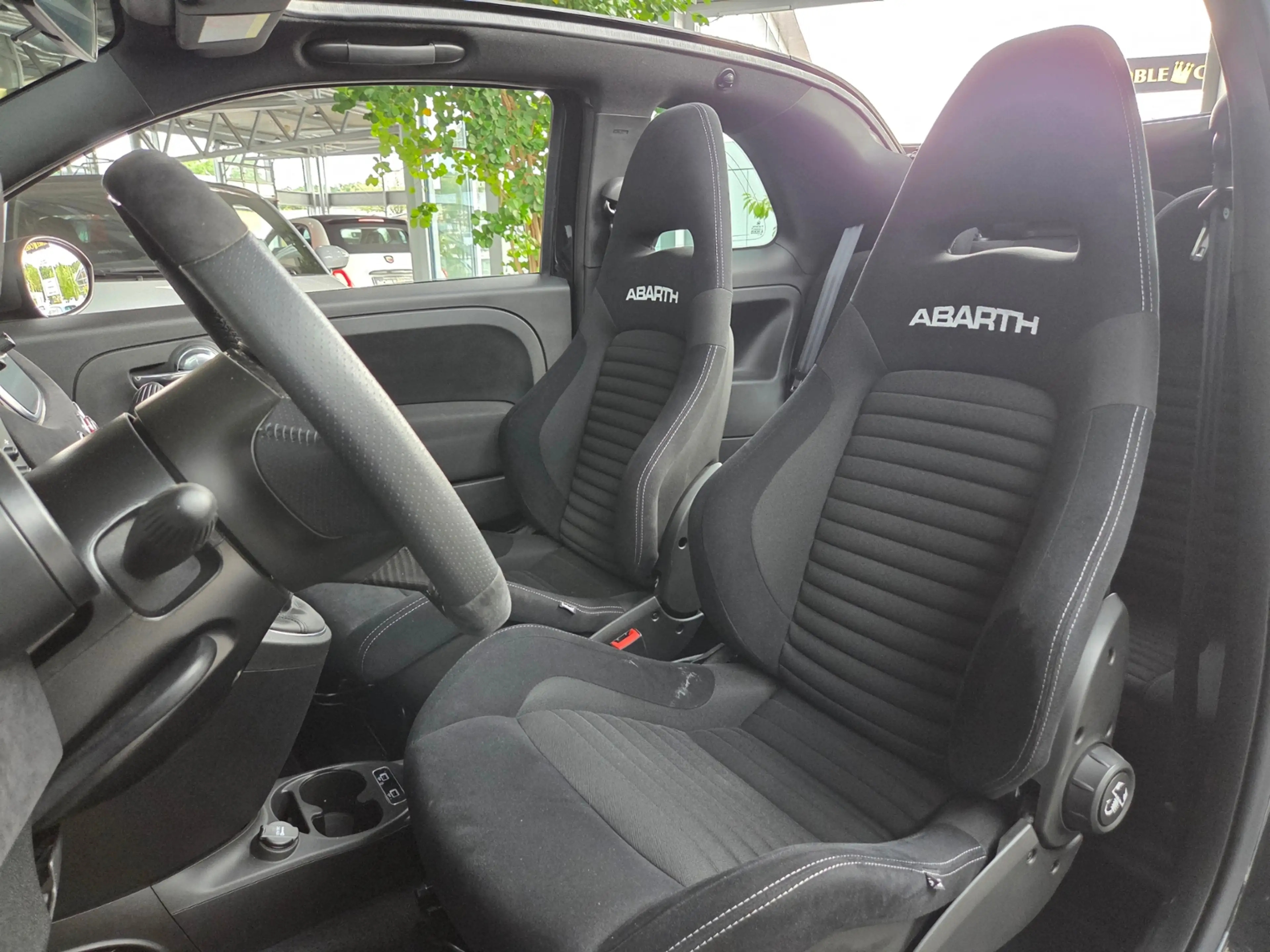 Abarth 595C Competizione KLIMA NAVI FullLink BEATS — photo 10