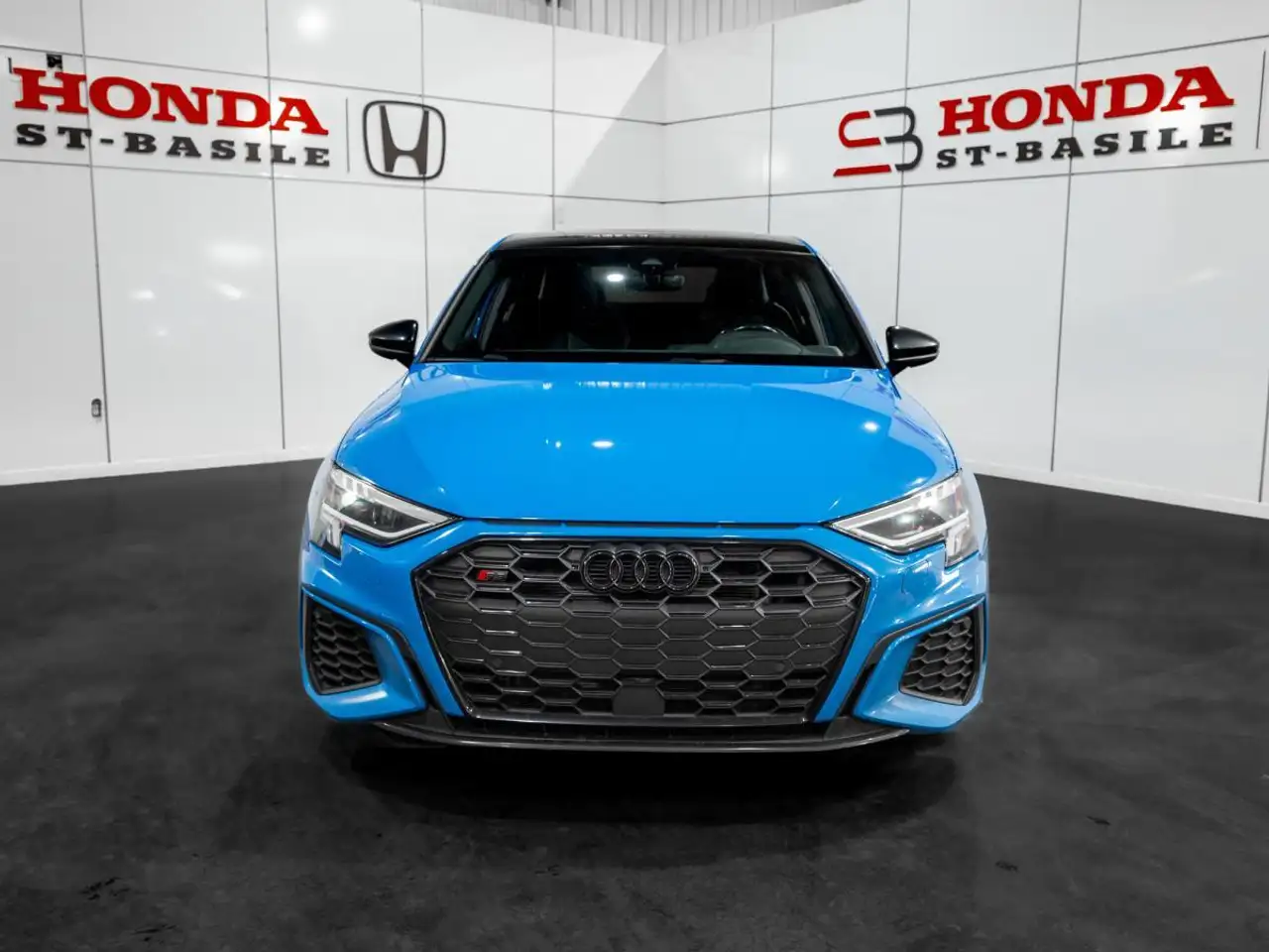 Audi S3 снимка Audi S3