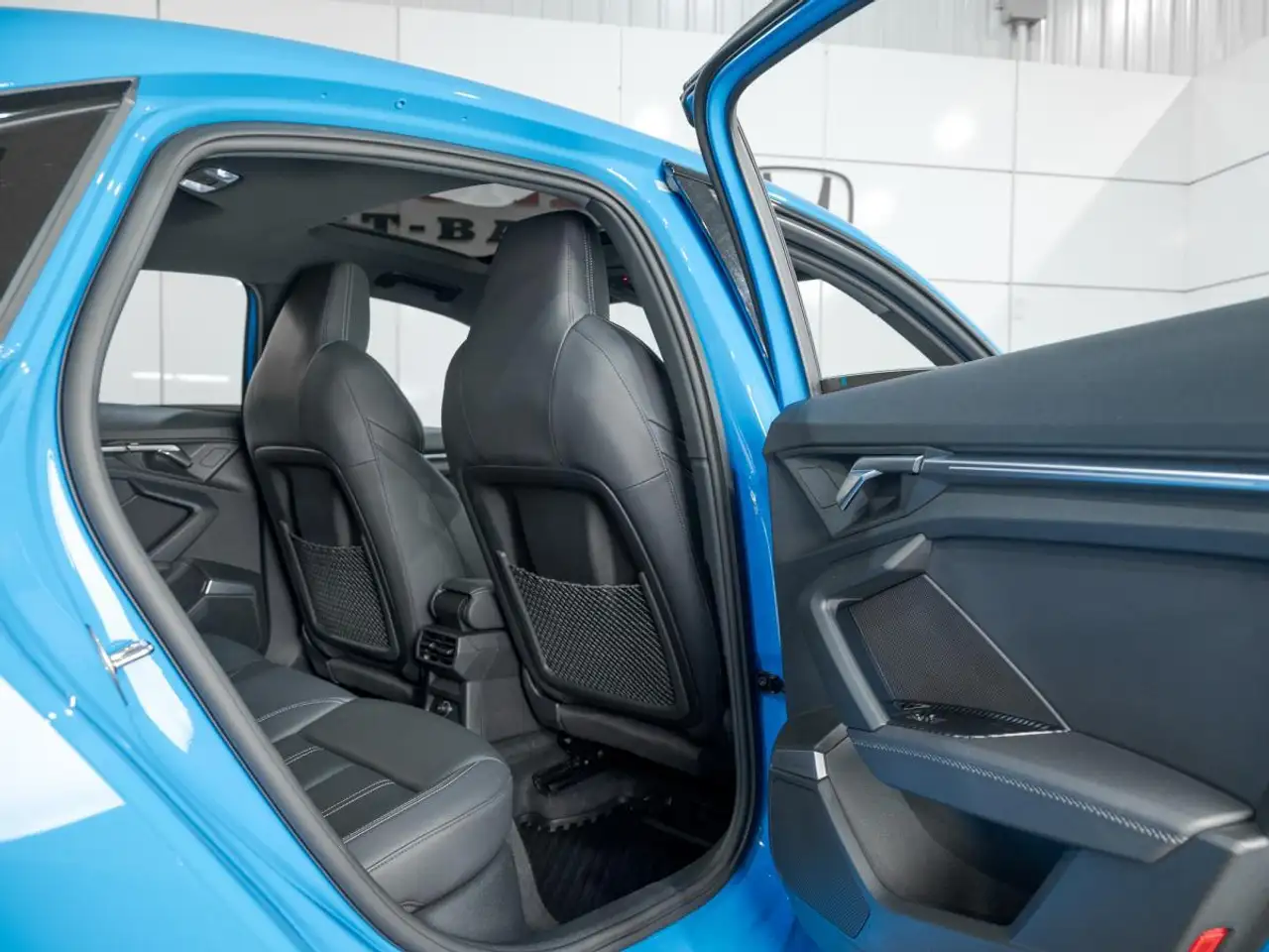 Audi S3 снимка Audi S3