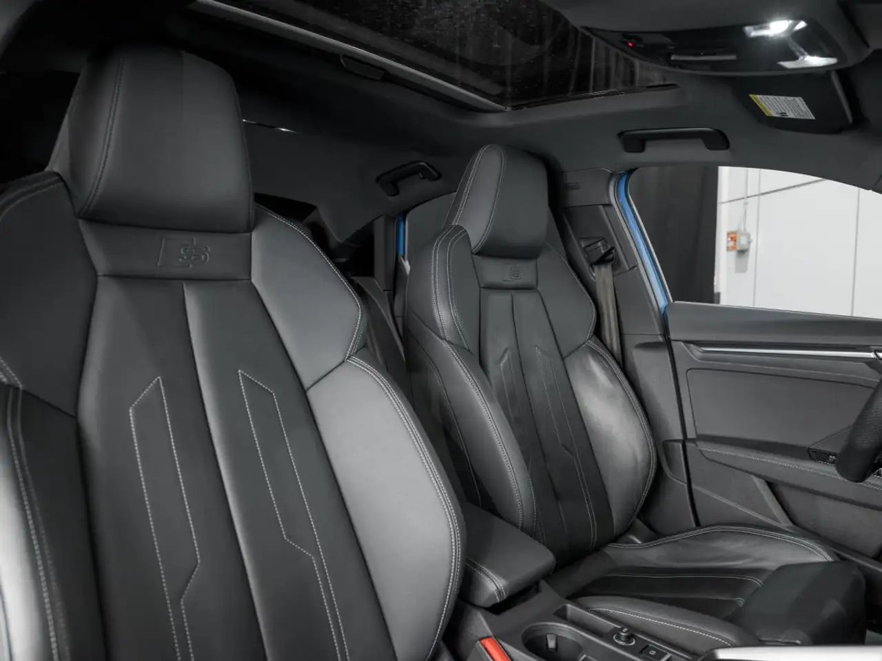 Audi S3 снимка Audi S3