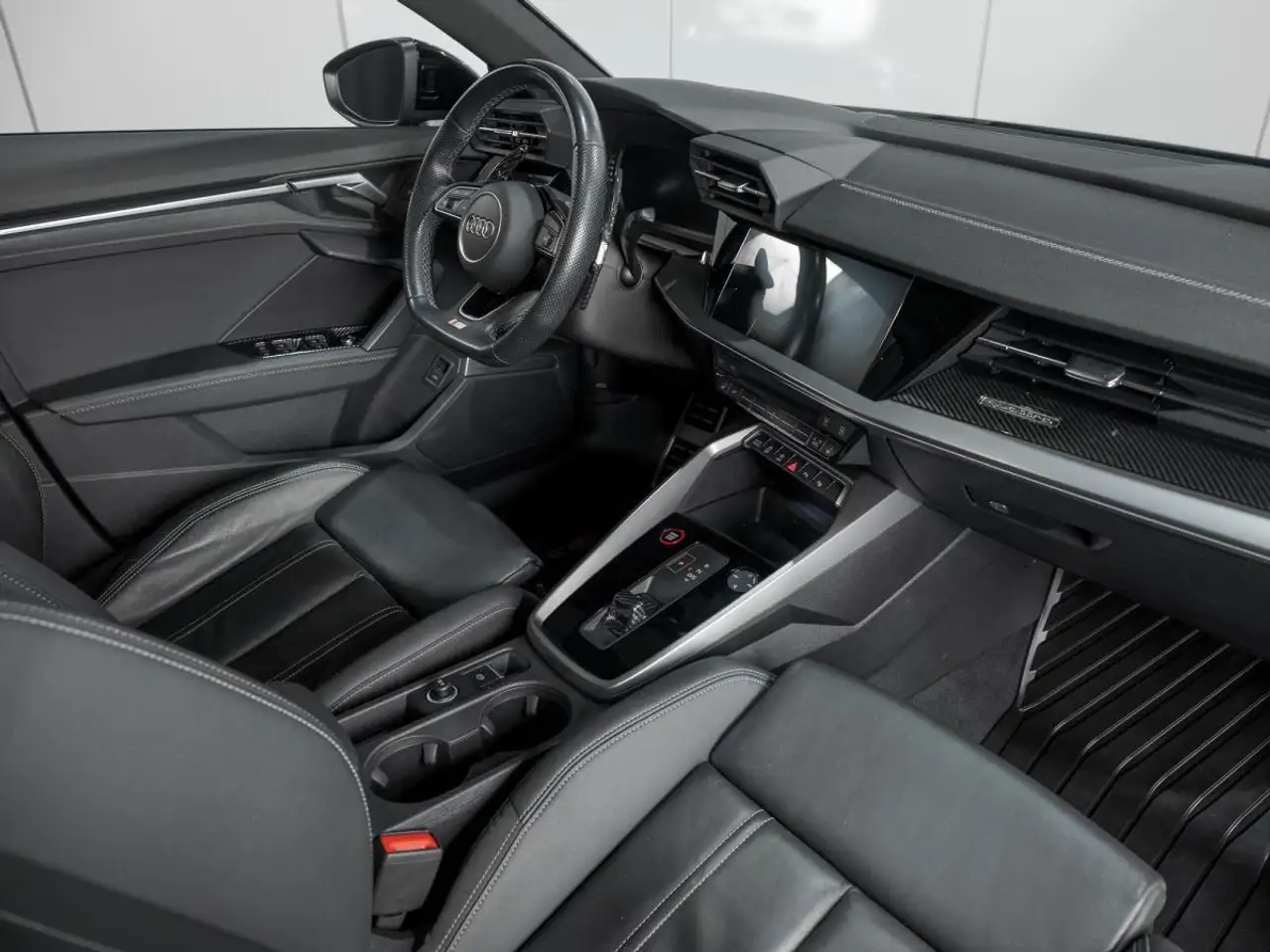 Audi S3 снимка Audi S3