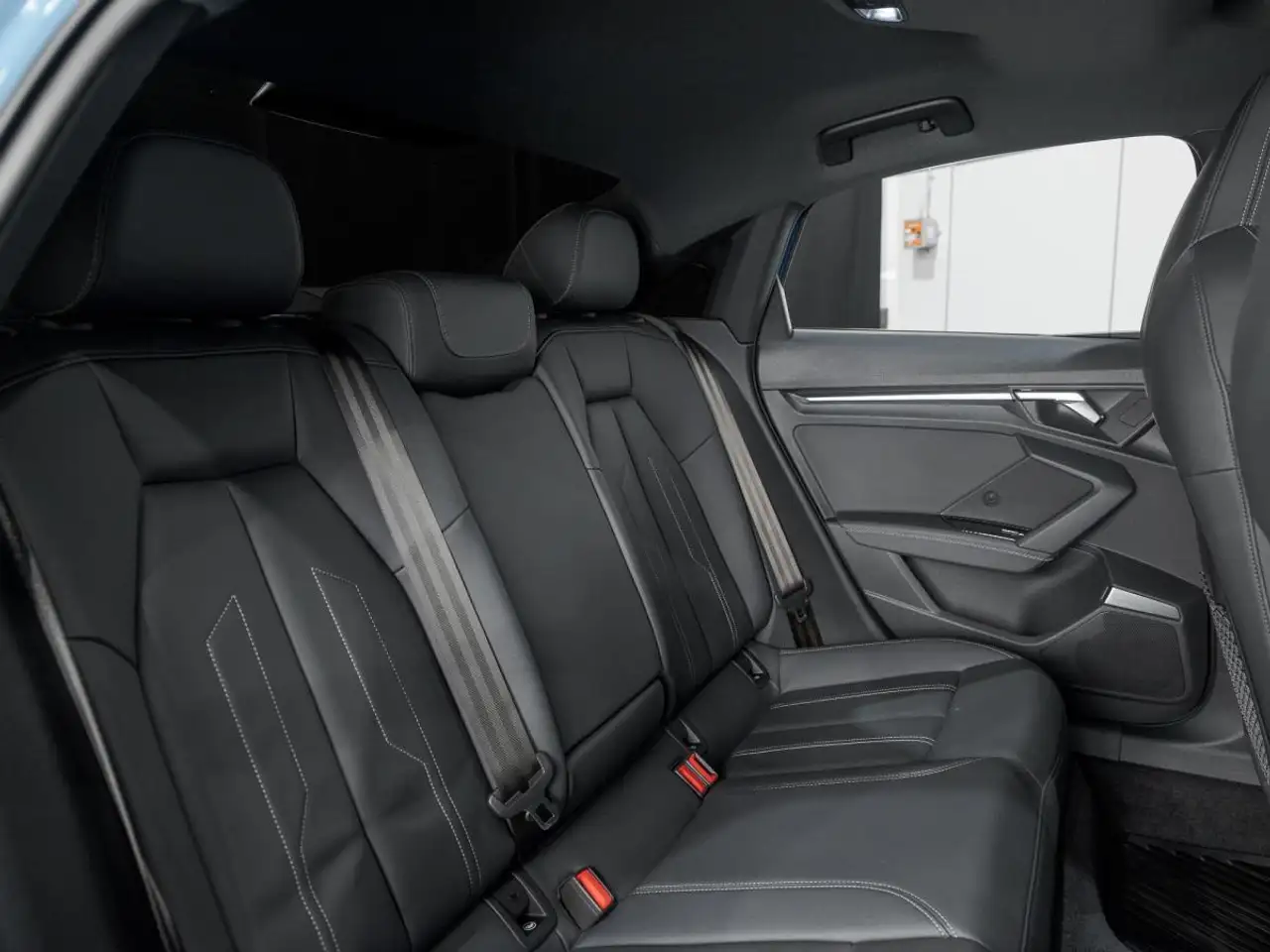 Audi S3 снимка Audi S3