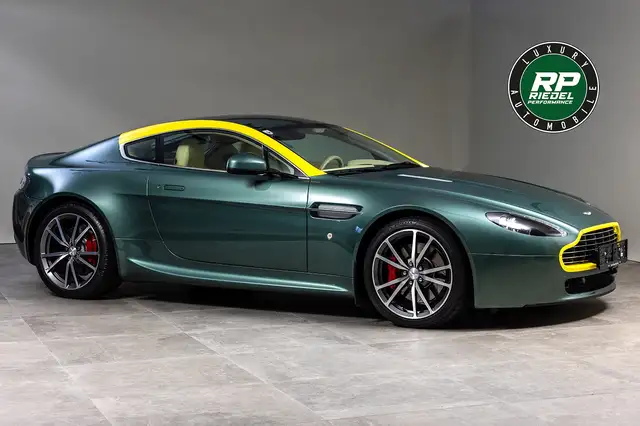 Aston Martin Vantage V8 Race Collection 007 of 007