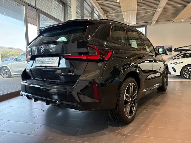BMW X1 view 8