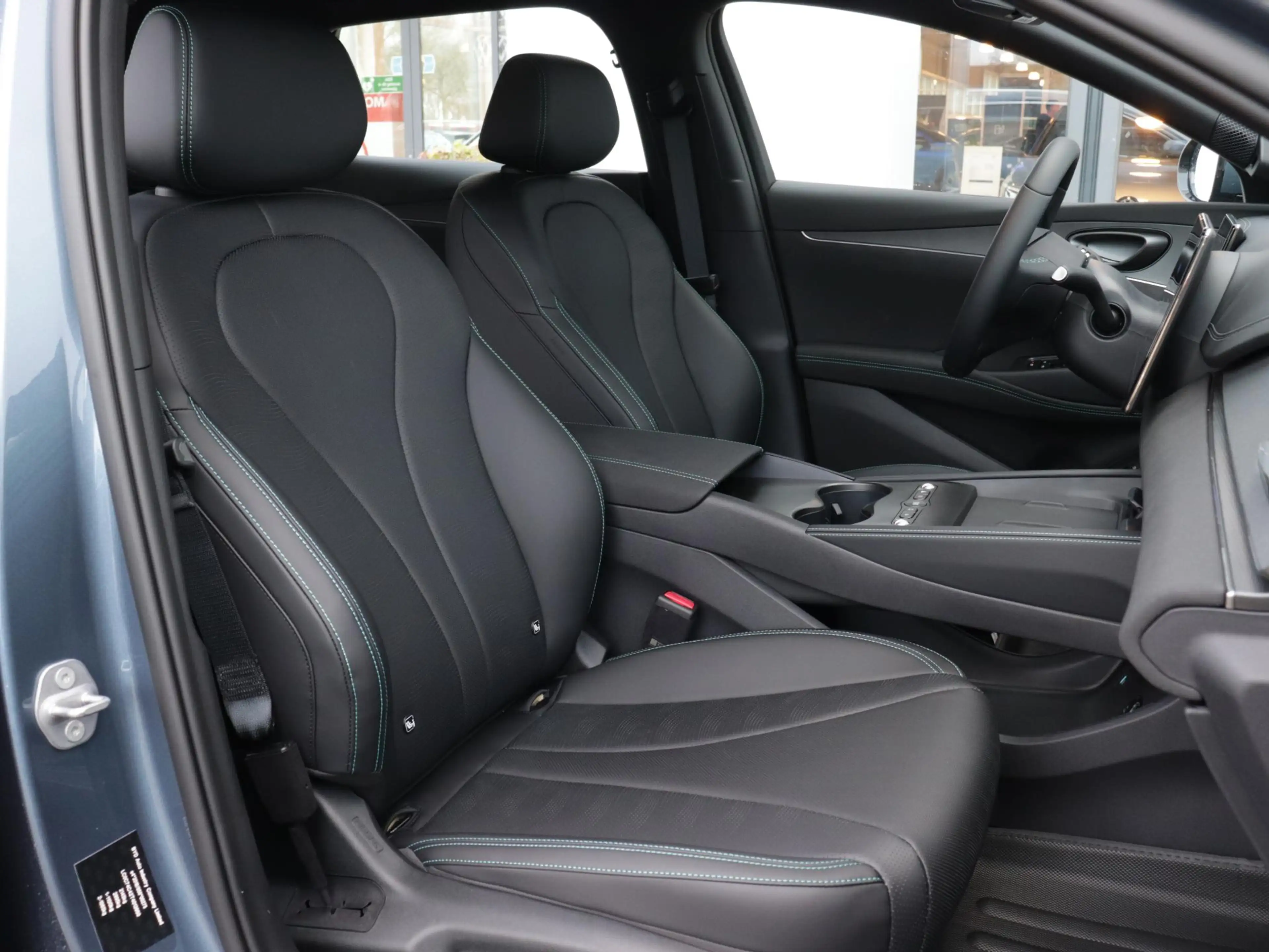 BYD Seal 6 Touring 1.5 DM-i Boost | €4000 korting | 1350km WL — photo 10