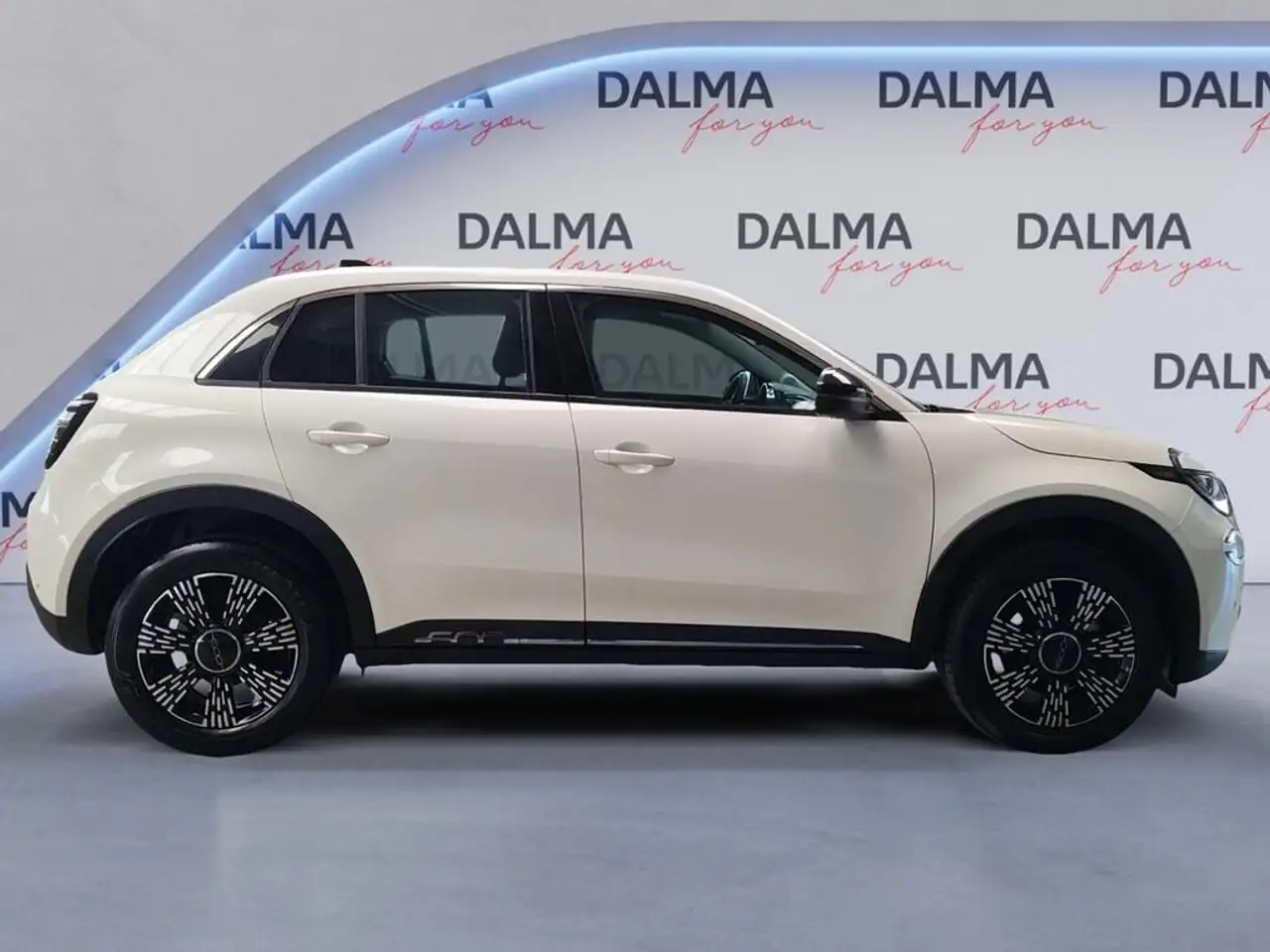 Fiat 600 1.2 hybrid 136cv auto 6