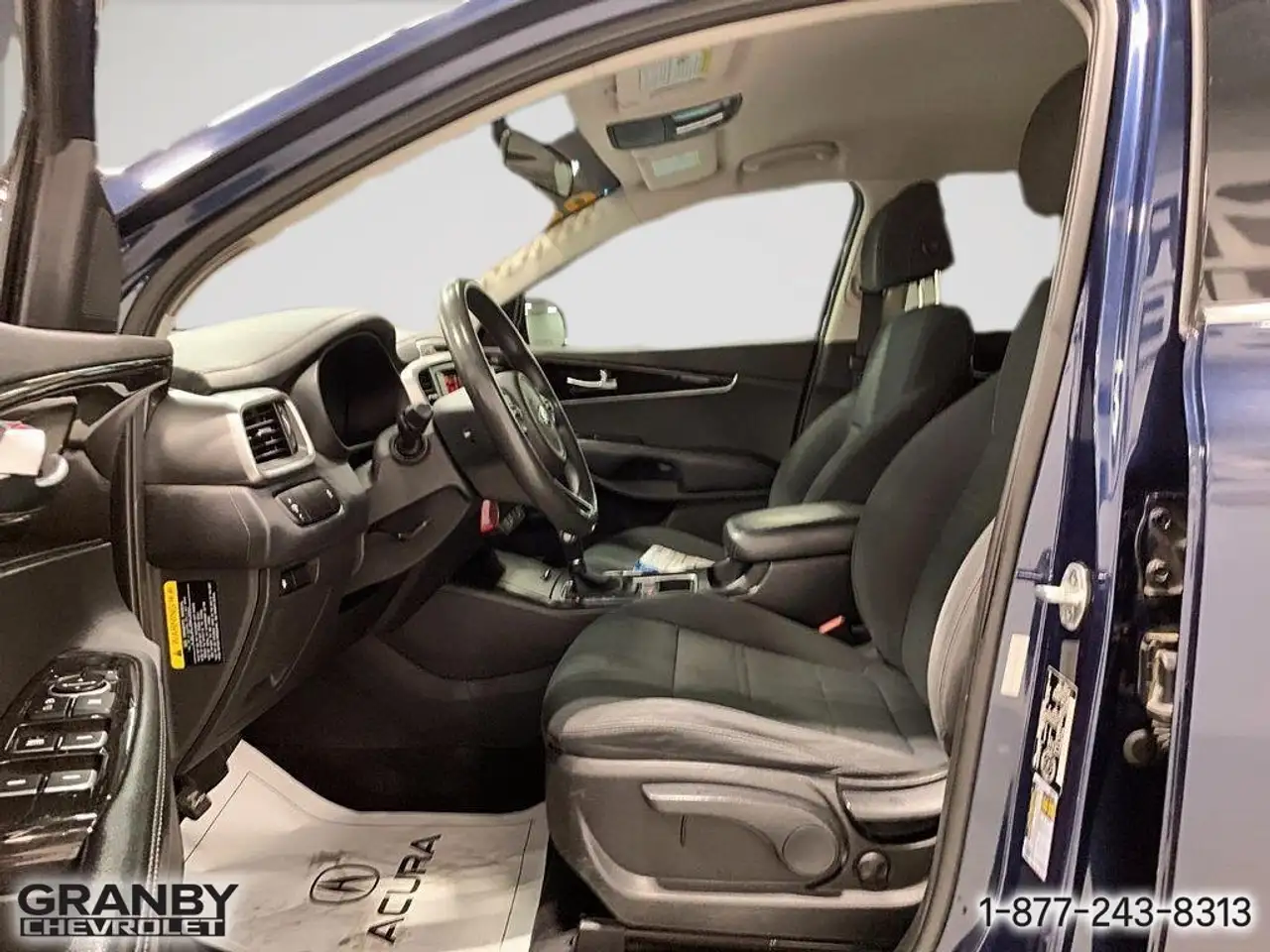 Kia Sorento снимка Kia Sorento