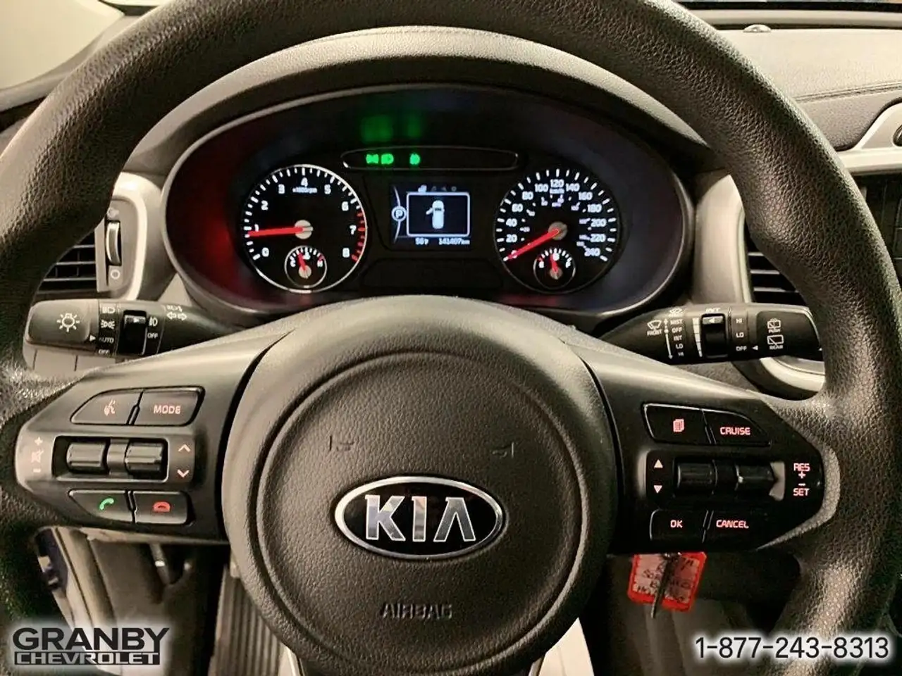 Kia Sorento снимка Kia Sorento