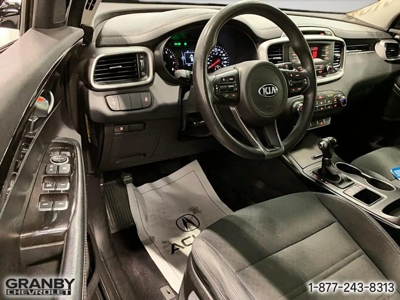 Kia Sorento снимка Kia Sorento