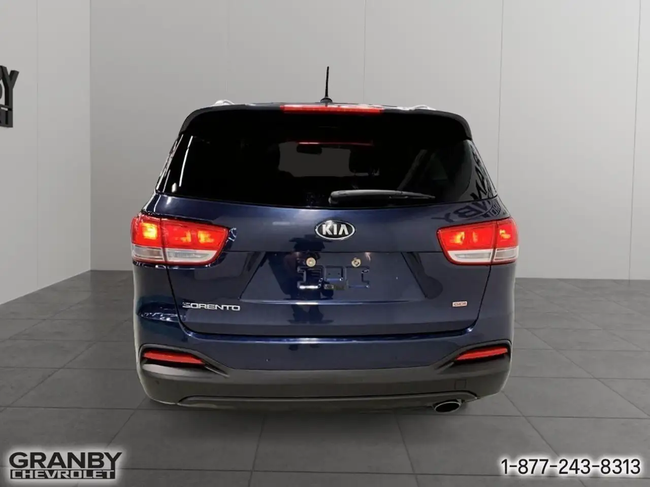 Kia Sorento снимка Kia Sorento