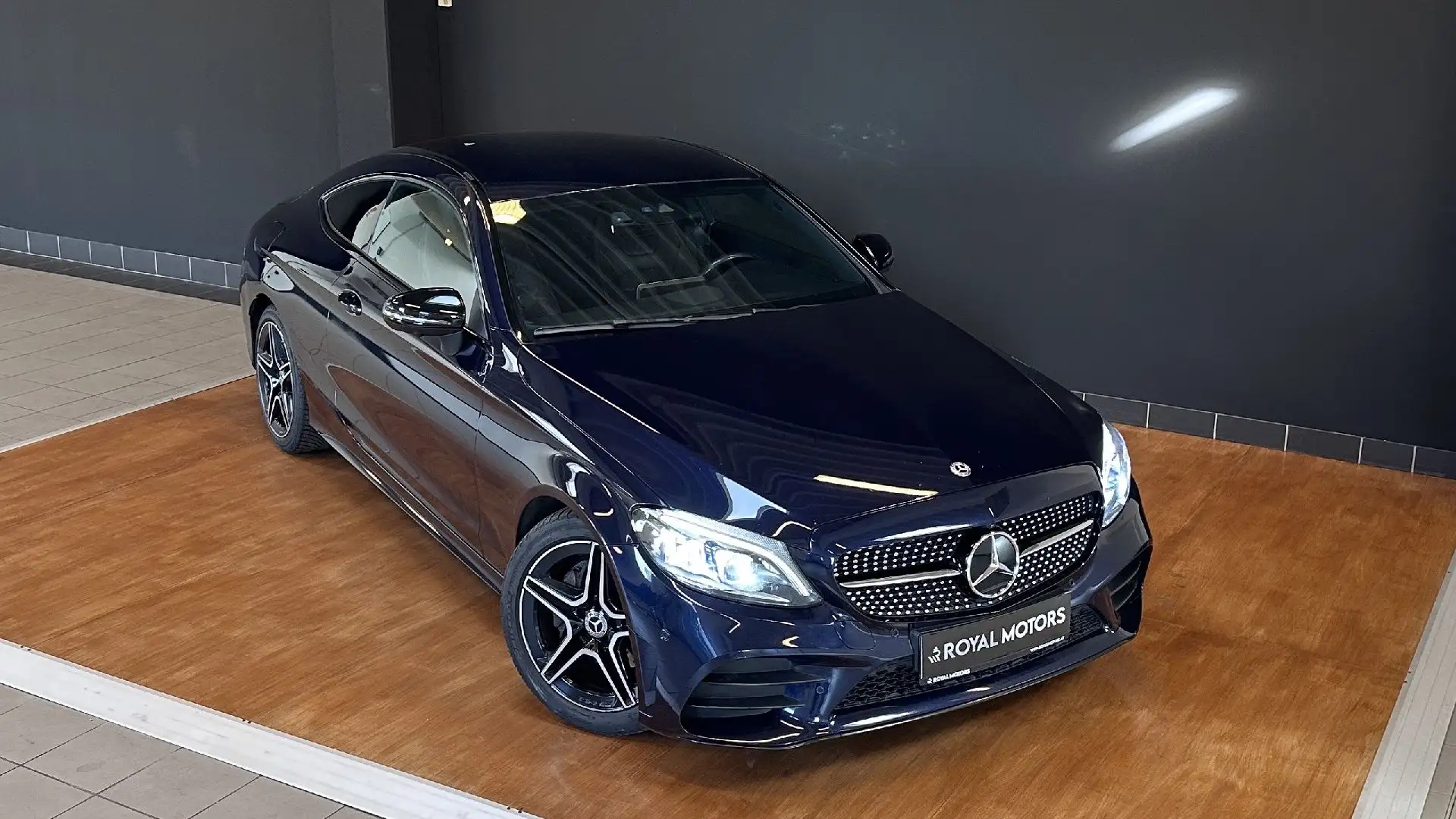 Mercedes-Benz C 220 C-Coupe AMG Blau - 2