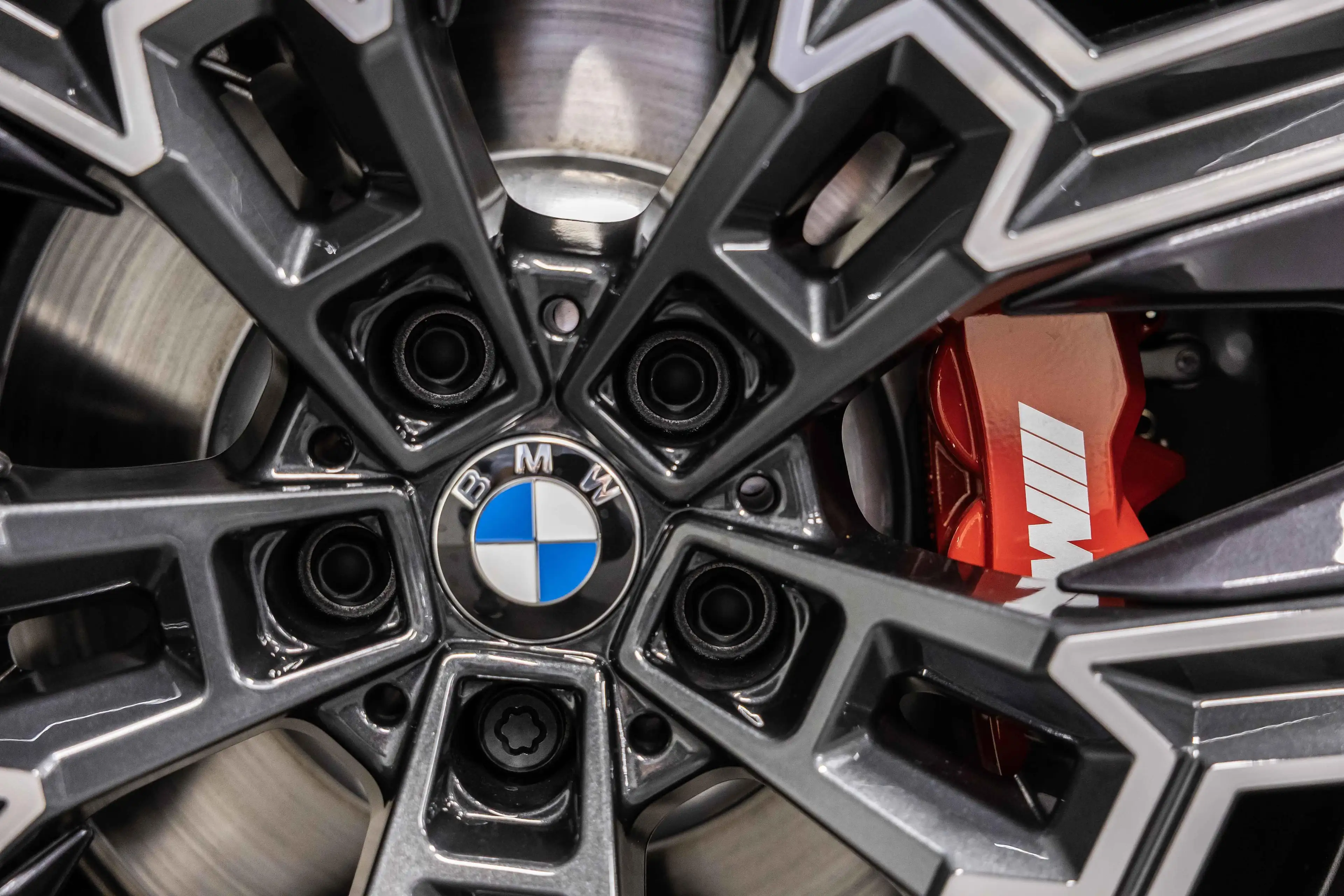 BMW 530 530e Touring M Sport Pro | PANO | B&W | TREKHAAK | — photo 5