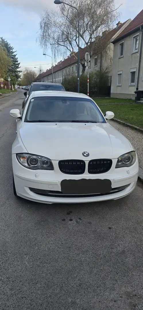 BMW 120 120d Österreich-Paket Aut. - 1