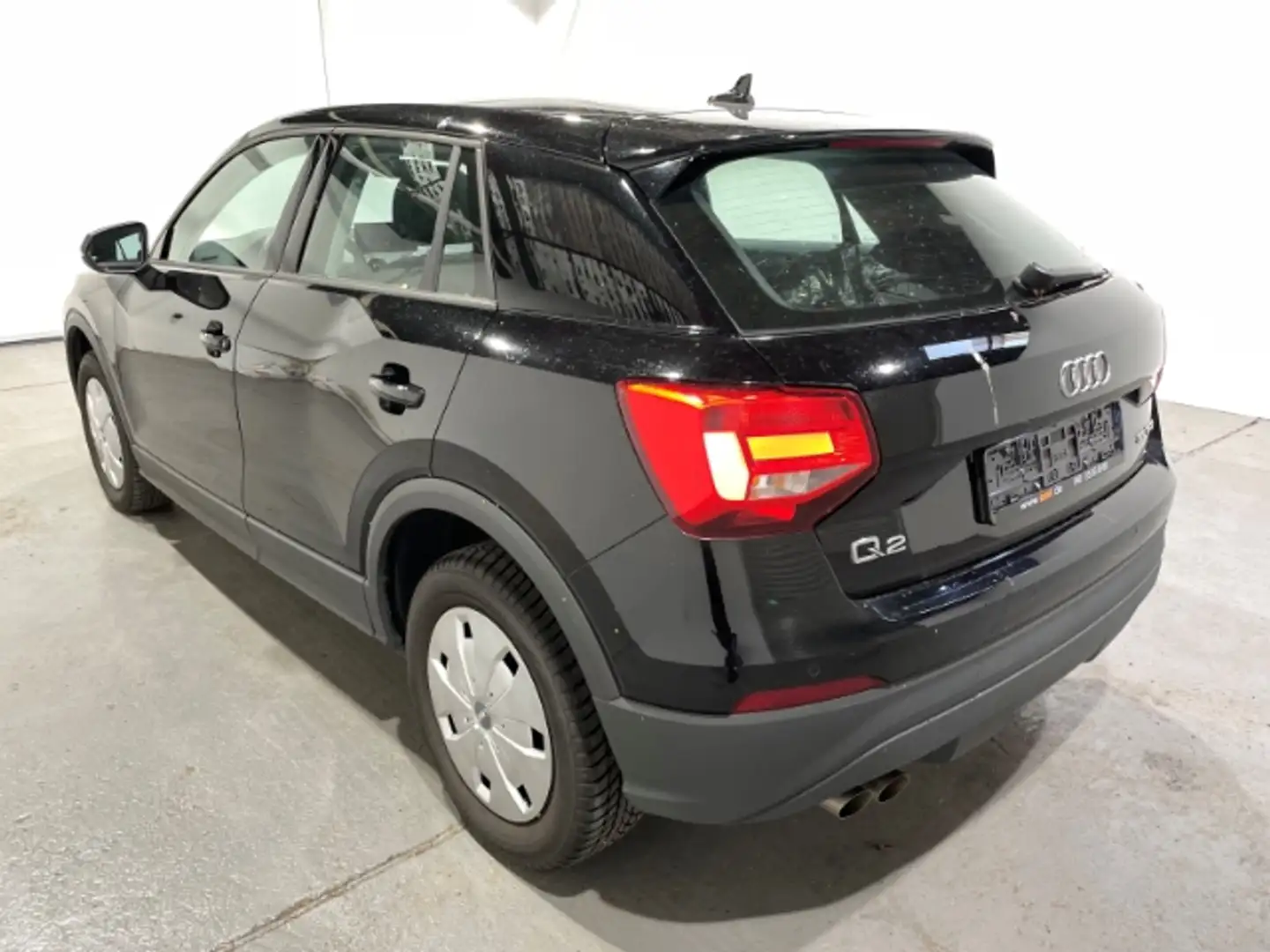 Audi Q2 35 TFSI S-Tronic EU6d-T Navi SHZ PDCv+h Schwarz - 2