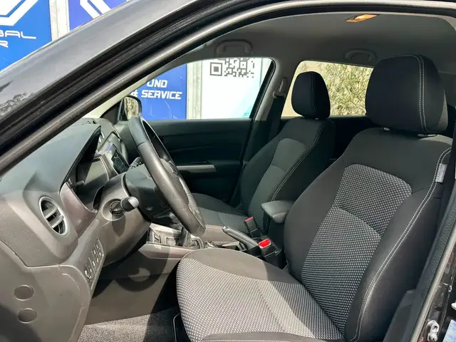 Suzuki Vitara view 11