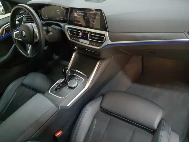 BMW 4 Series view 9