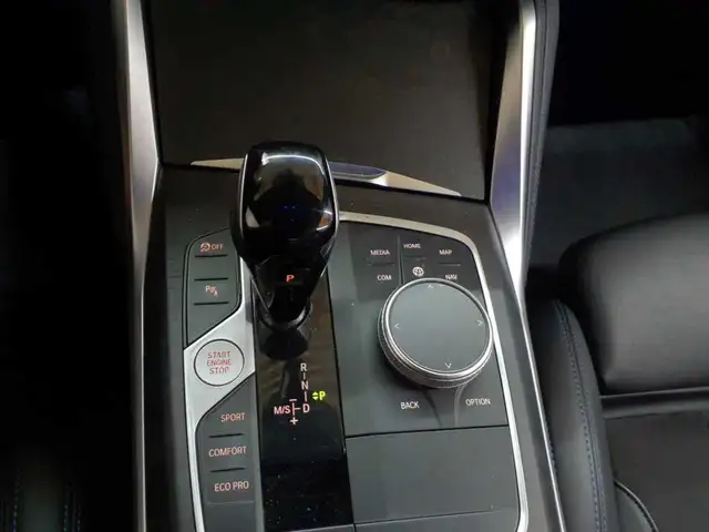 BMW 4 Series view 10