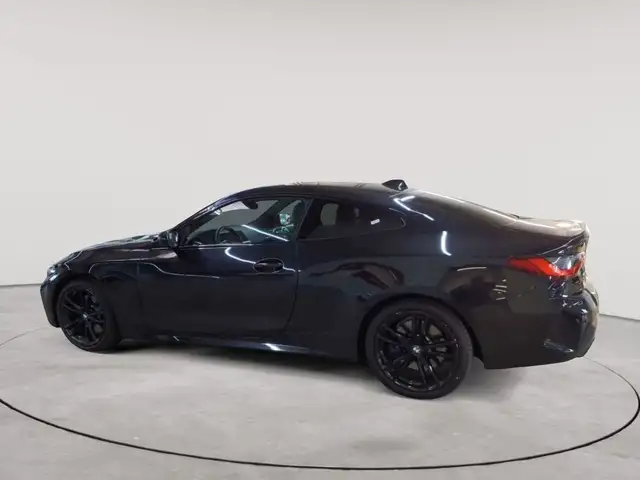 BMW 4 Series view 6