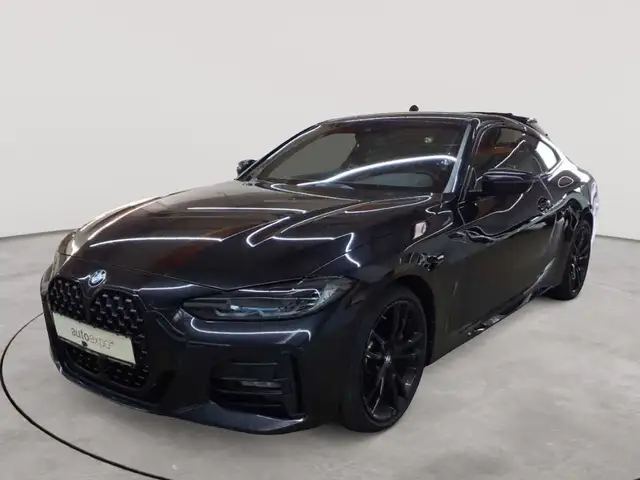 BMW 4 Series view 2