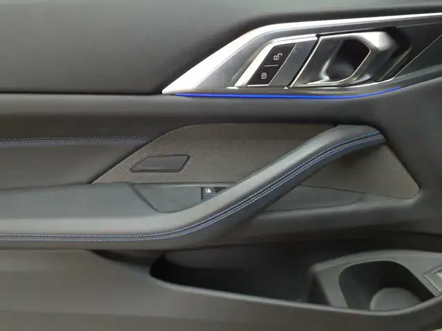 BMW 4 Series view 19