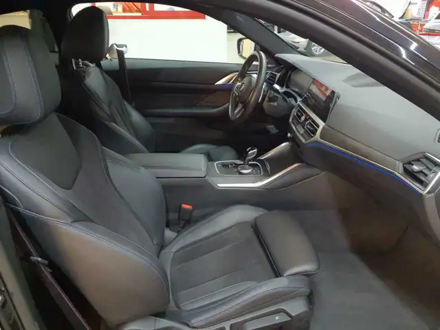 BMW 4 Series view 8