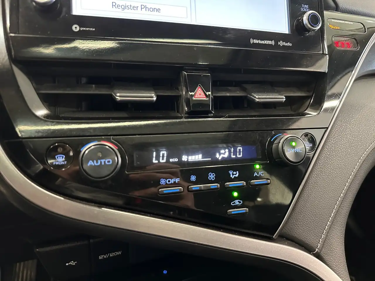 Toyota Camry снимка Toyota Camry