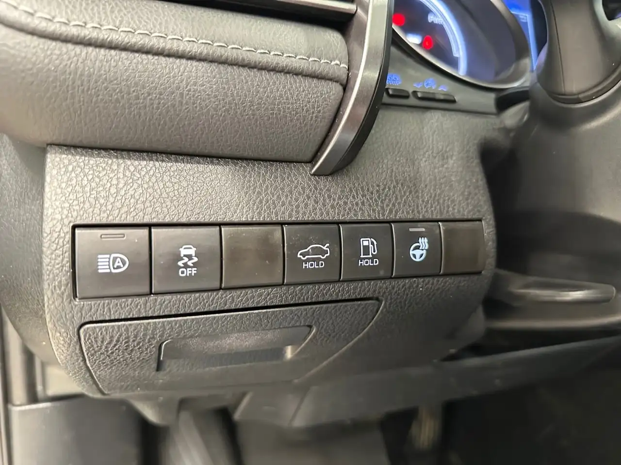 Toyota Camry снимка Toyota Camry