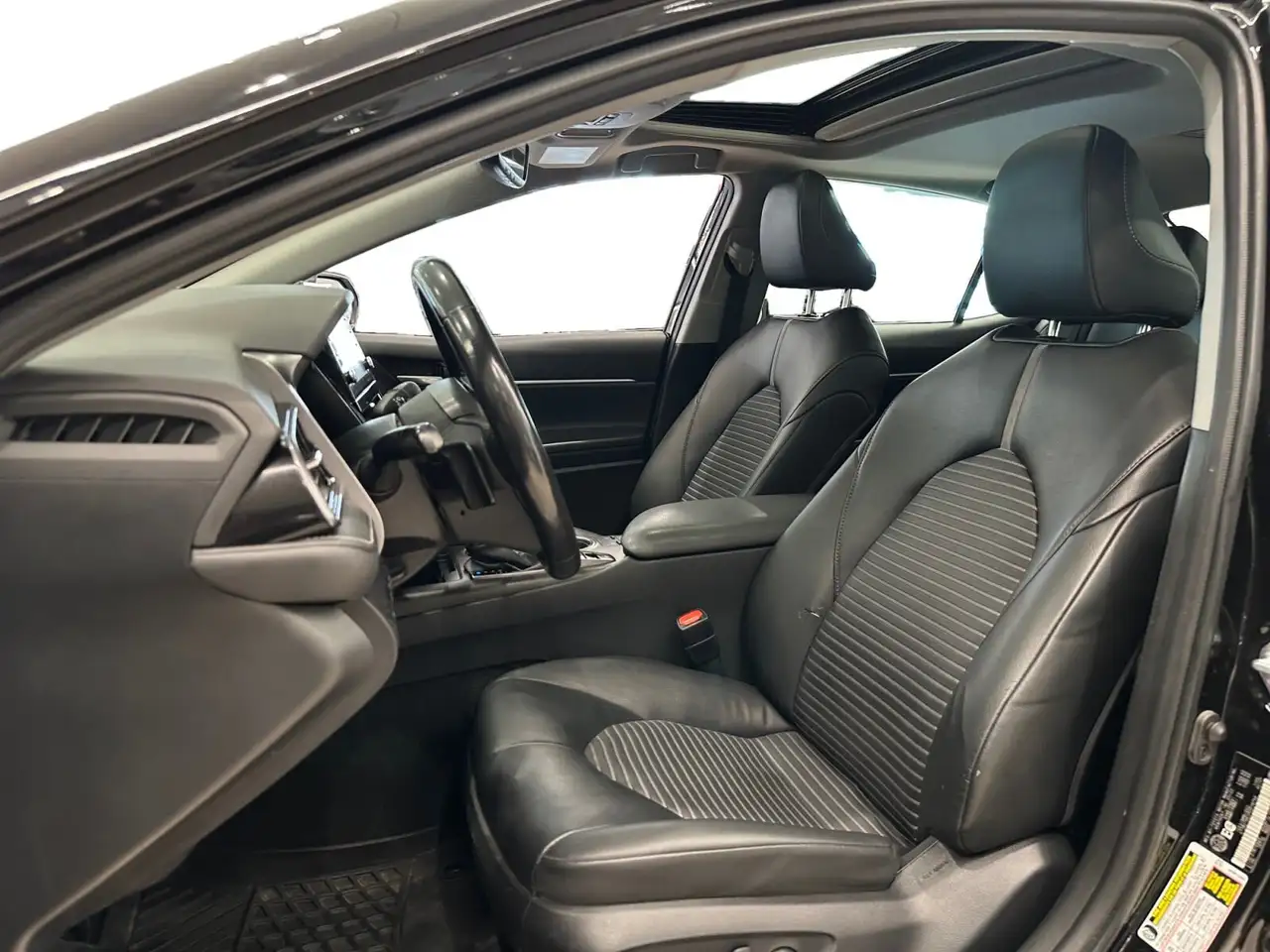 Toyota Camry снимка Toyota Camry