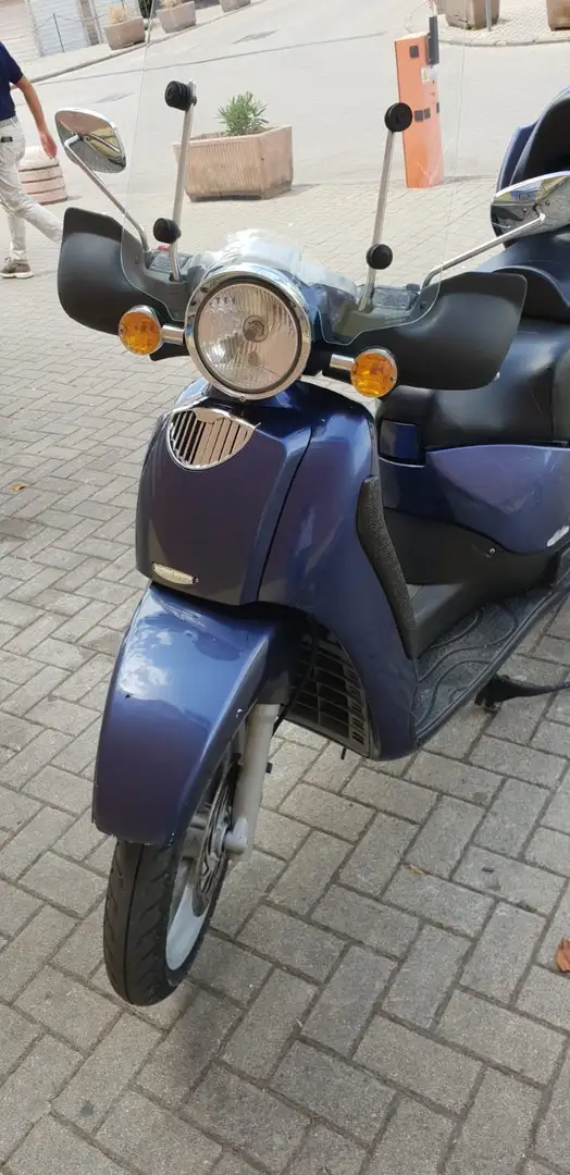 Aprilia Scarabeo 150cc Blau - 1