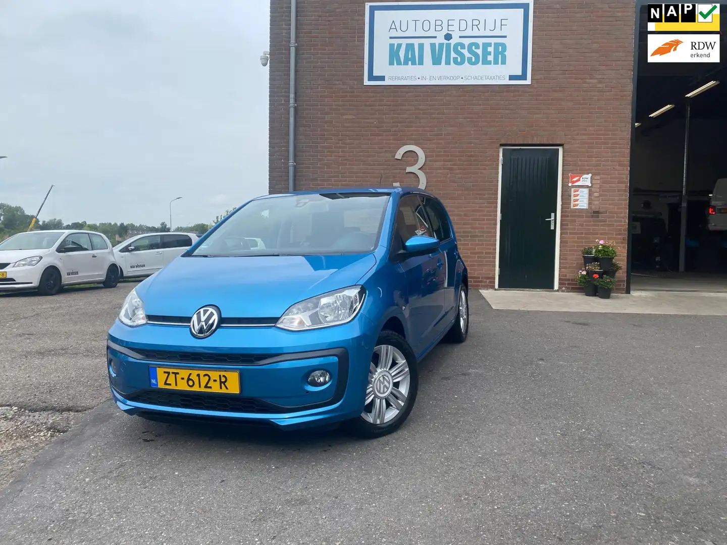 Volkswagen up! 1.0 BMT high up! Pdc / 5Drs / cruise Blue - 1