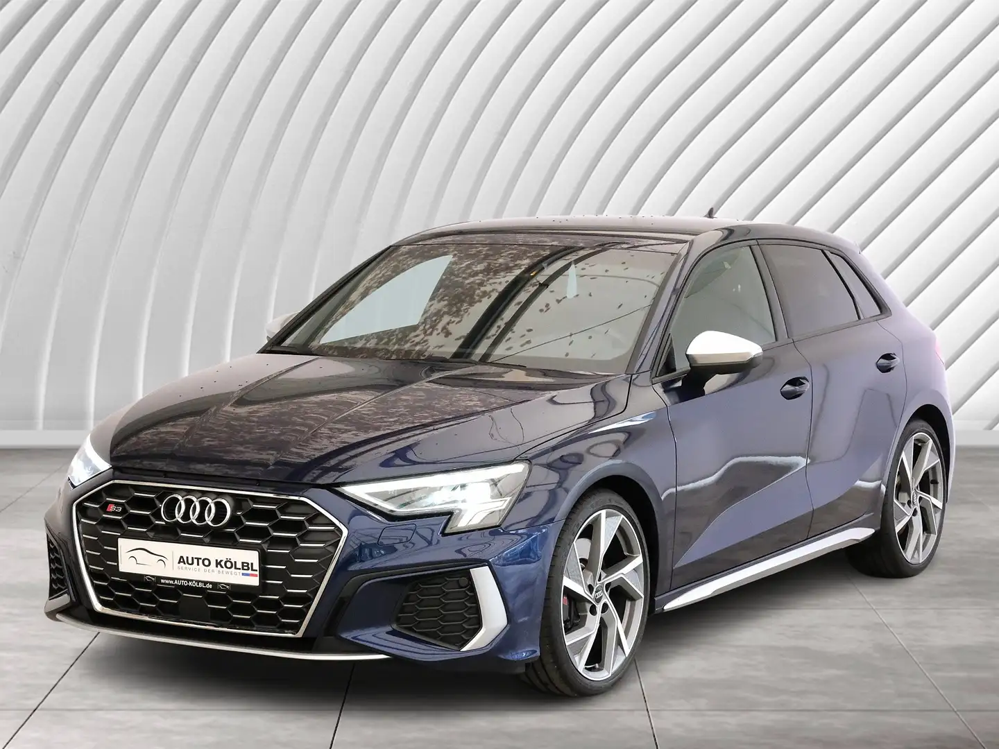 Audi S3 Sportback 2.0 TFSI quattro RFK NAVI LM Blau - 1