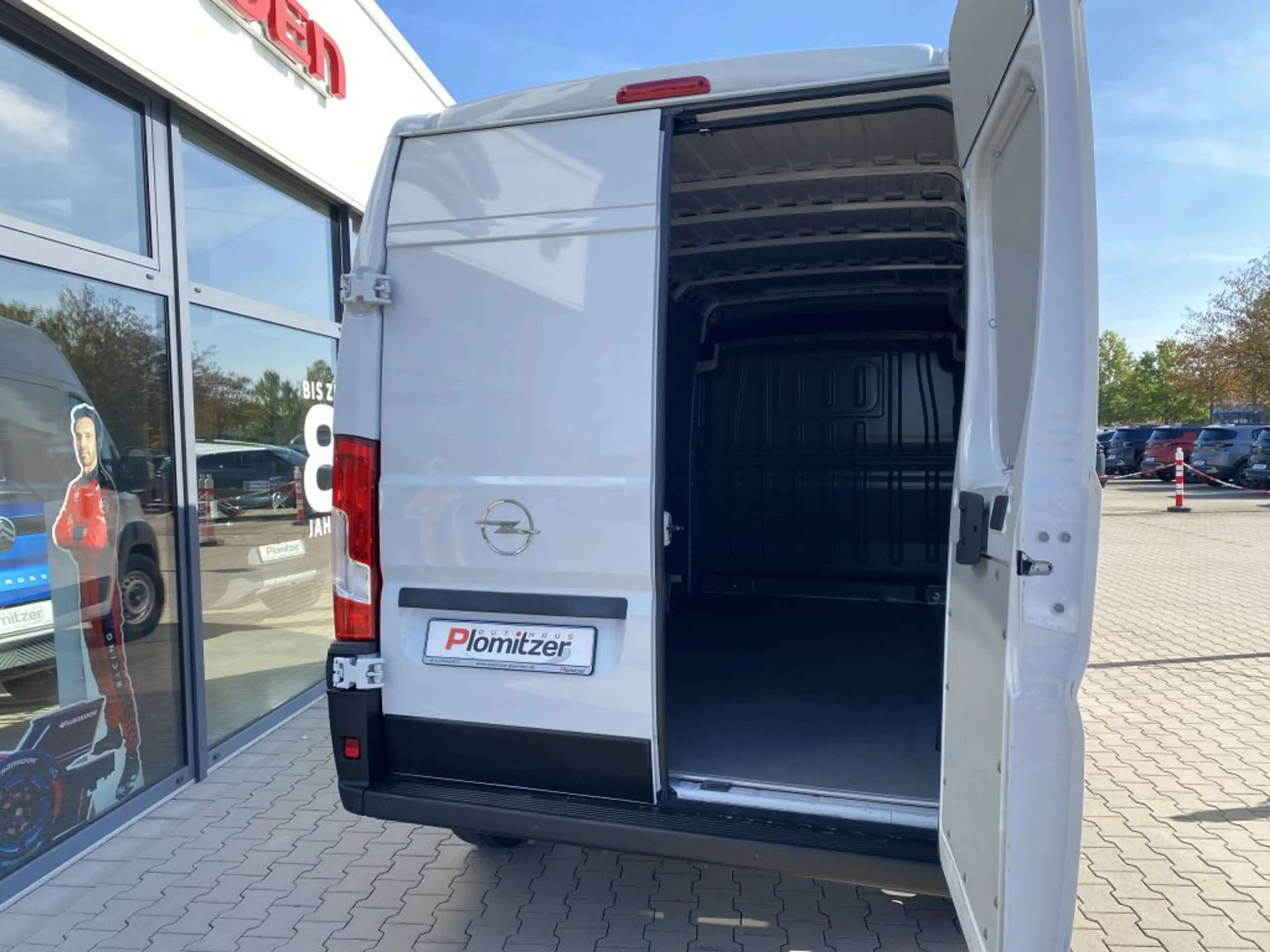 Opel Movano 2.2 BlueHDi 180 L3H2 VA *Navi*Laderaumverkl.* — photo 9