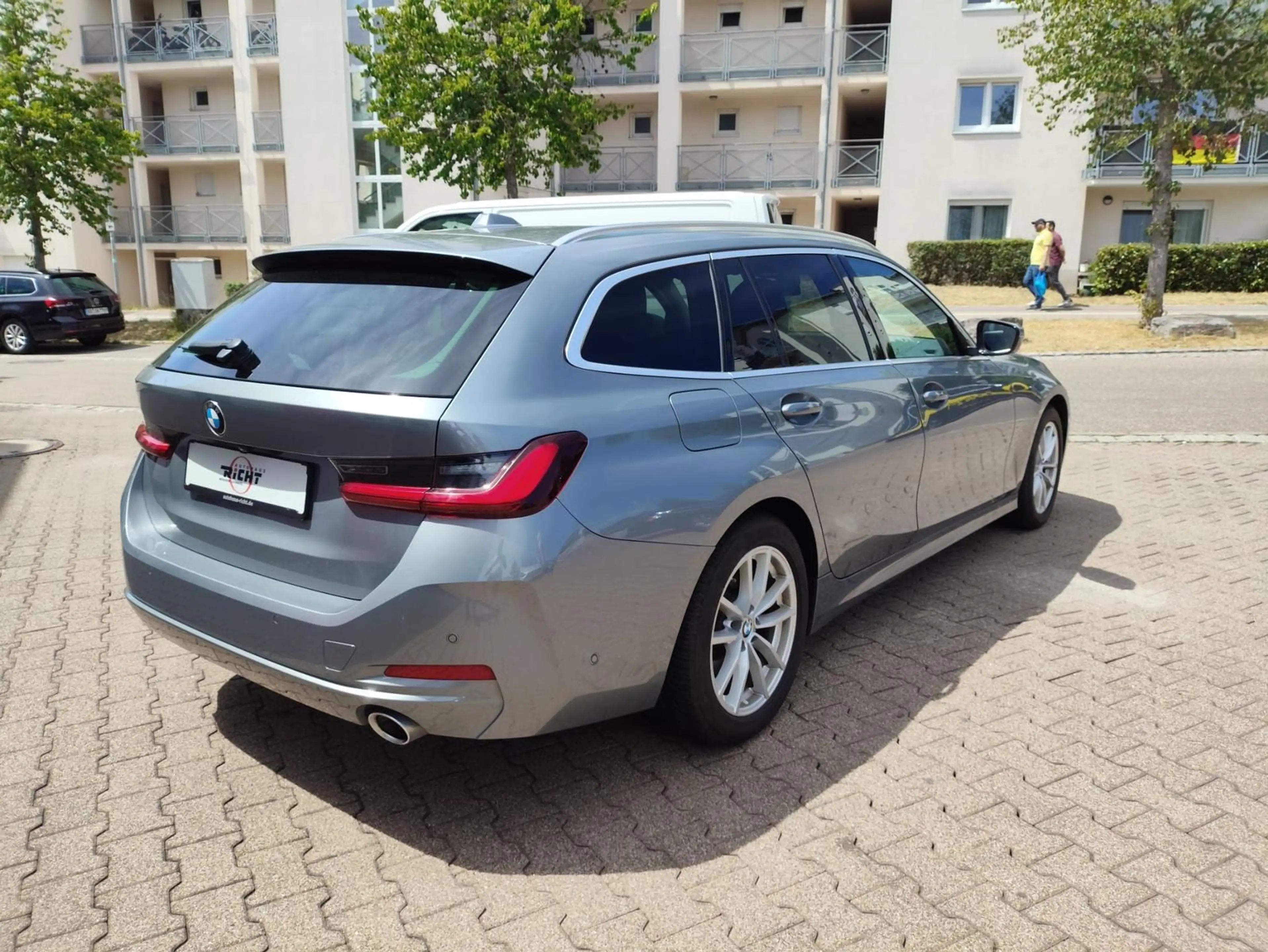 BMW 318 d Touring Widescreen Navi LED Kamera SHZ DAB — photo 5