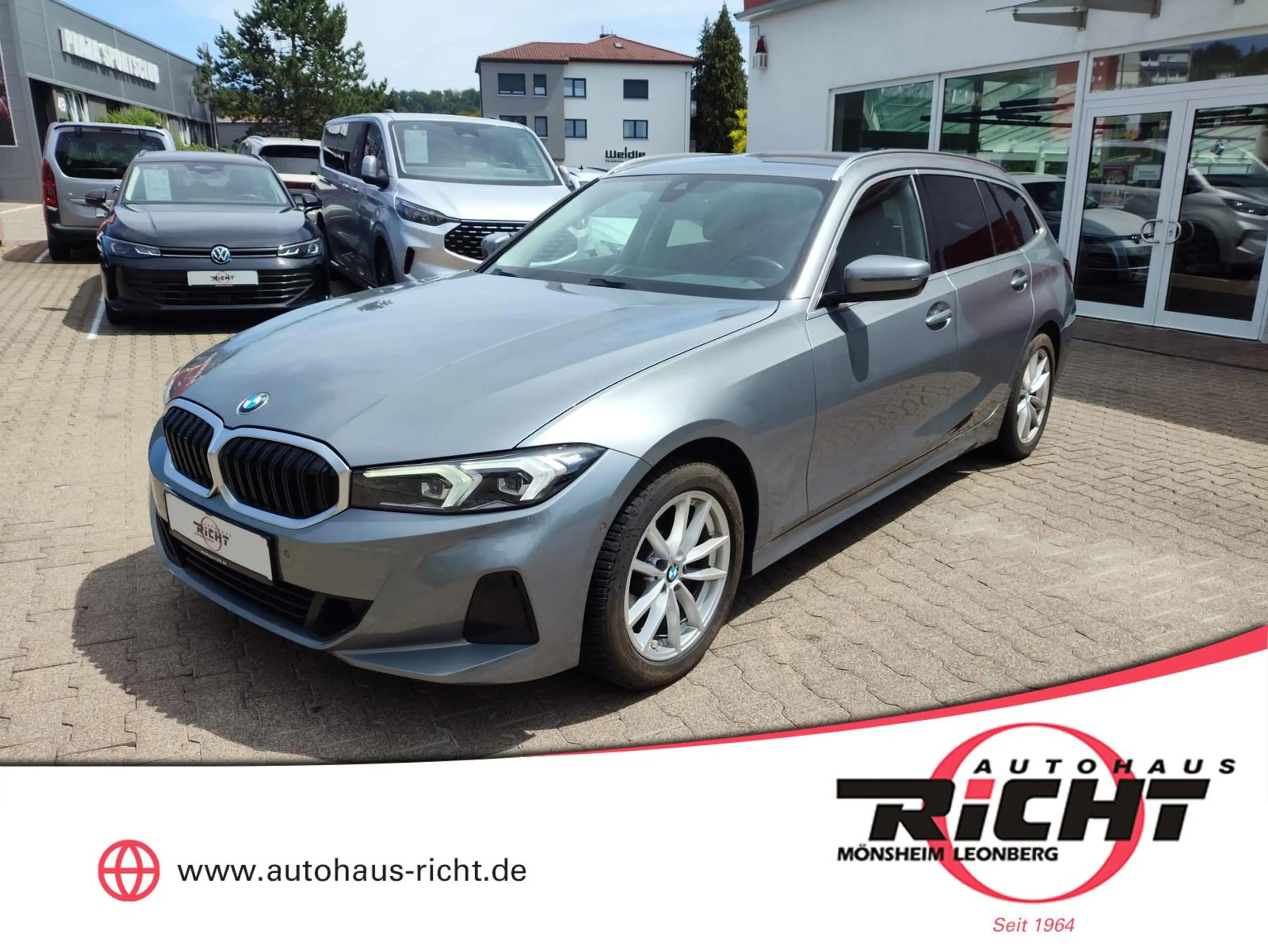 BMW 318 d Touring Widescreen Navi LED Kamera SHZ DAB