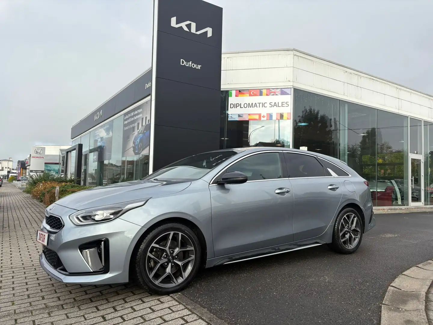 Kia ProCeed / pro_cee'd GT LINE 160 DCT Grau - 1