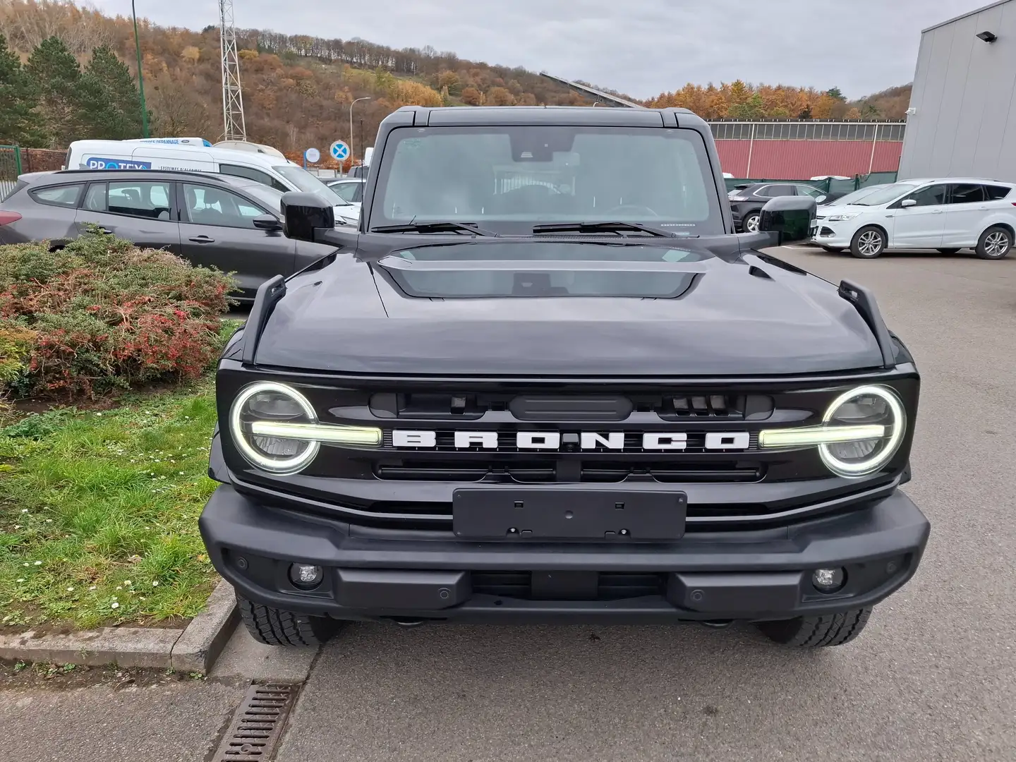 Ford Bronco Bronco 2.7 V6 EcoBoost Outer Banks Zwart - 2