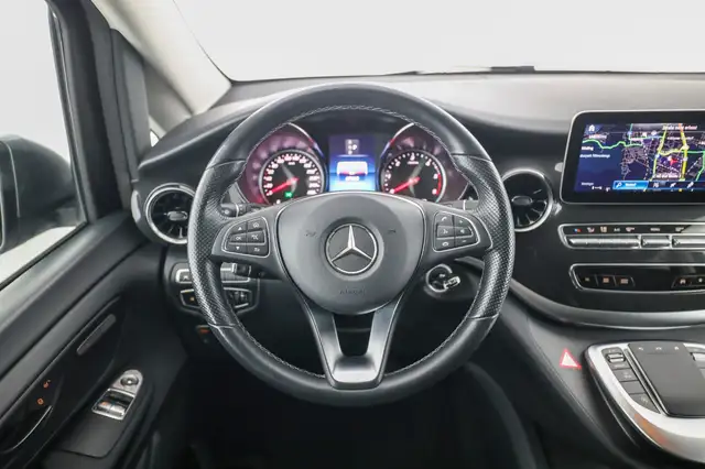 Mercedes-Benz V 250 d Extralang m. 360° Kamera PTS Navi SHZ Ansicht 12