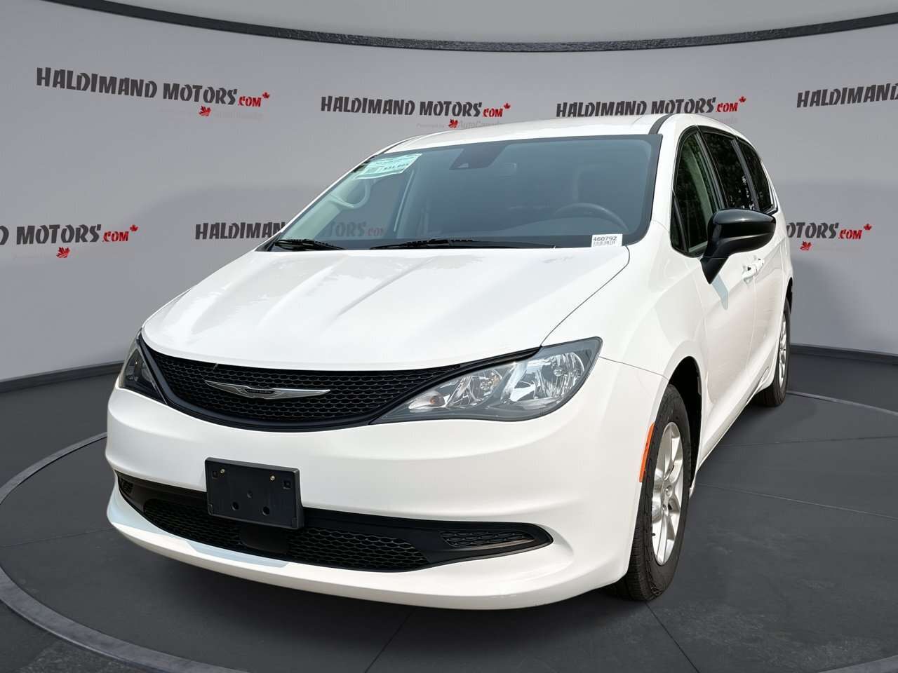 2024 Chrysler Grand Caravan SXT 2WD | No Accidents | Heated Steering