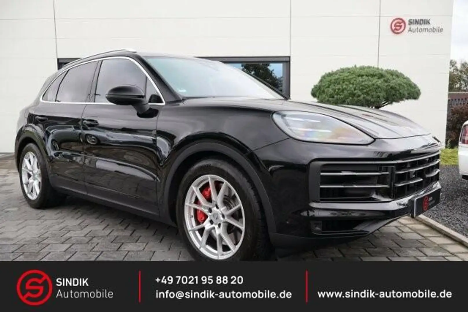 Porsche Cayenne S V8 Pano-ACC-Luftfeder.-el.AHK-360°Kam Schwarz - 1