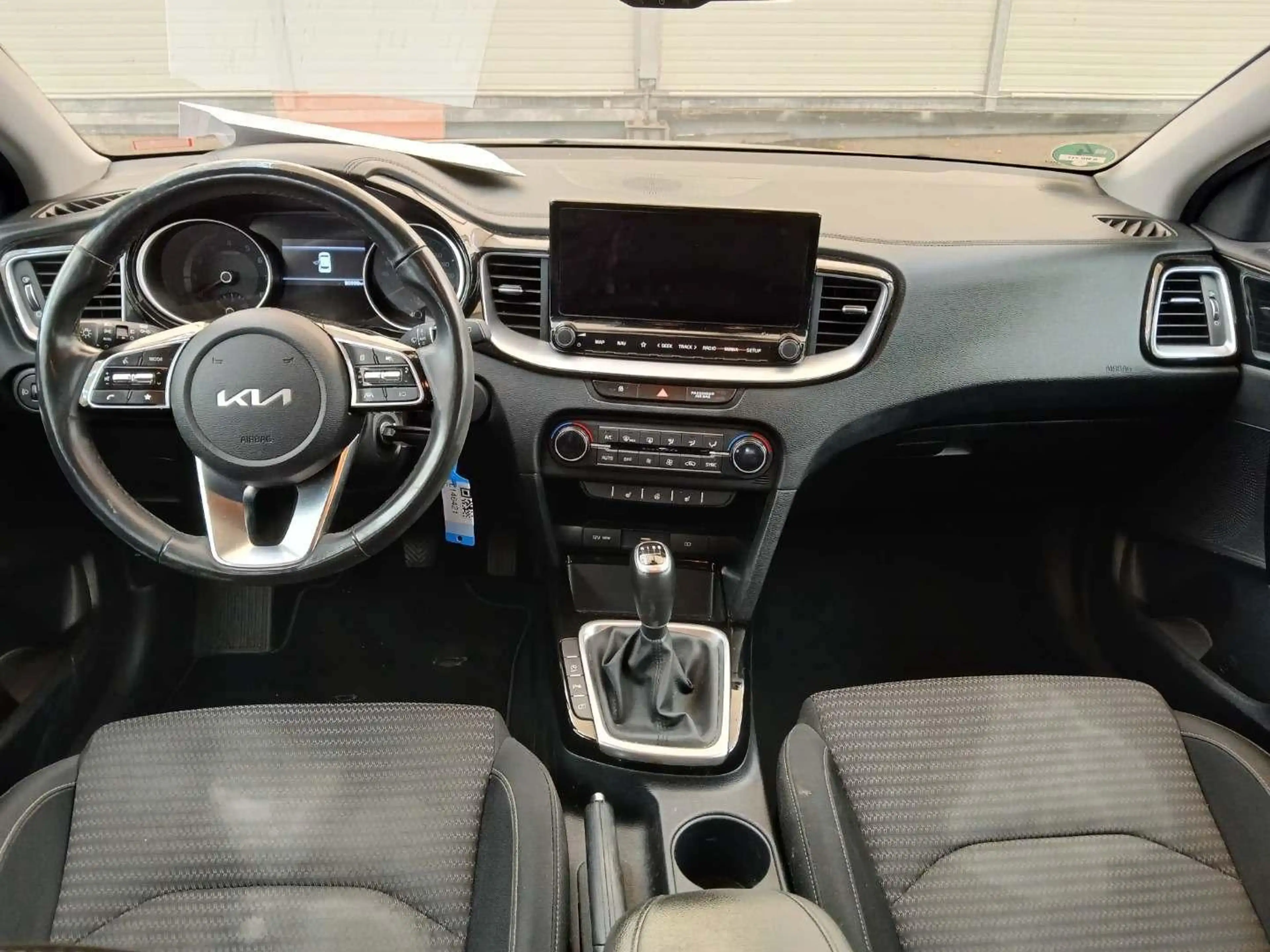 Kia Ceed / cee'd Vision 1.5 T-GDI RFK DAB Navi Klimaauto. — photo 10