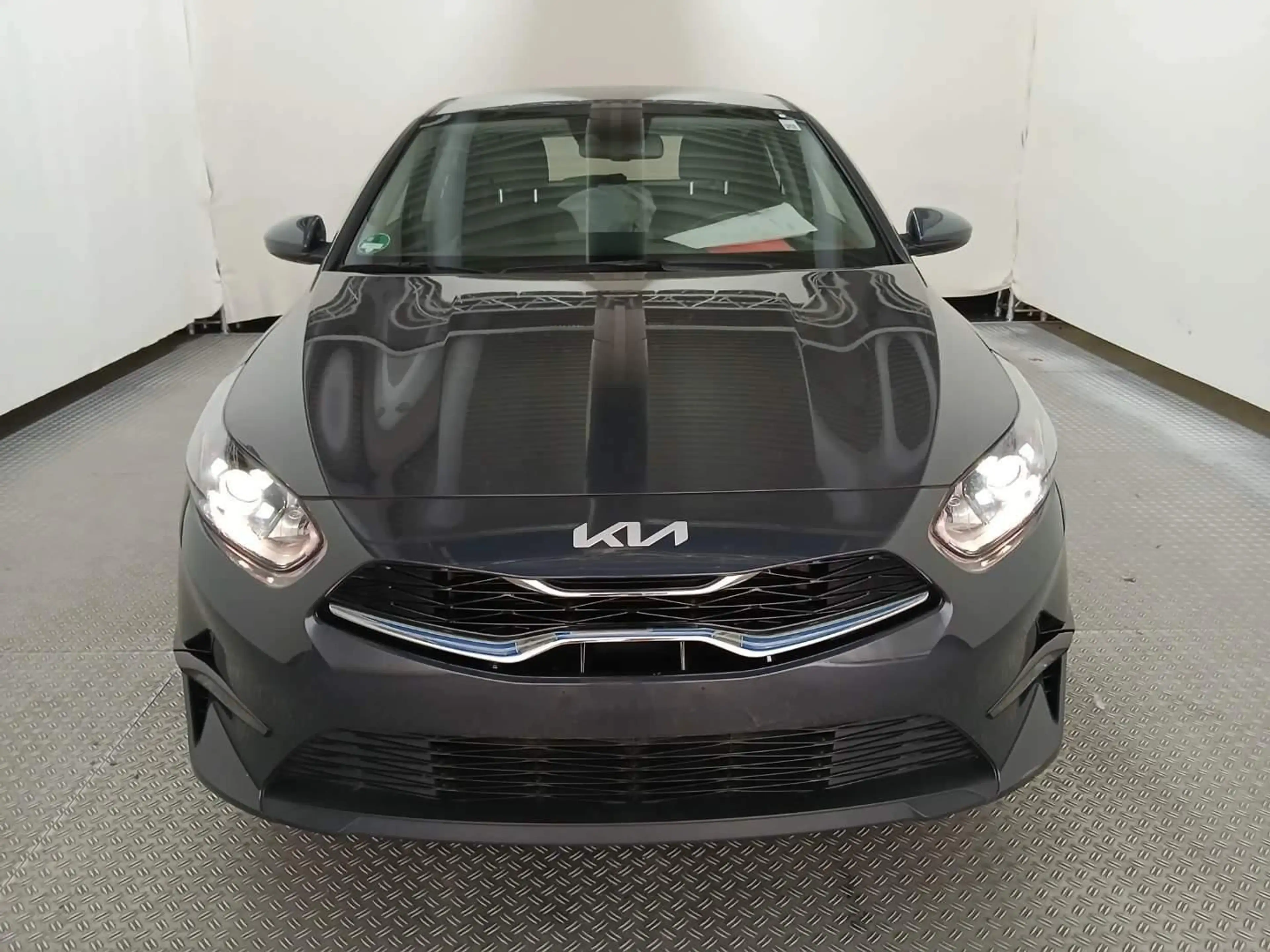Kia Ceed / cee'd Vision 1.5 T-GDI RFK DAB Navi Klimaauto. — photo 14