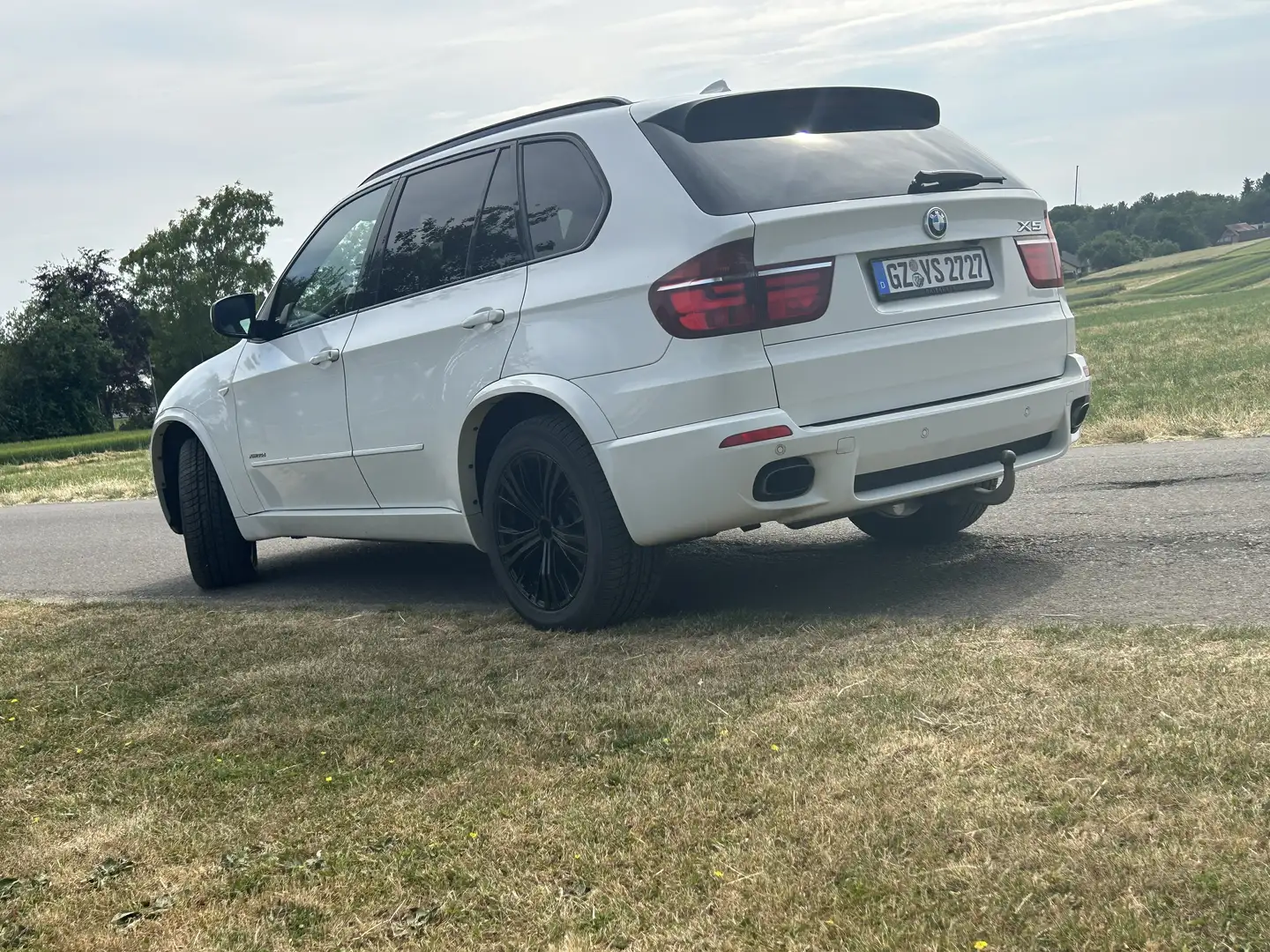 BMW X5 xDrive30d Msport HdUp softclose Pano 7sitz standhe Weiß - 2